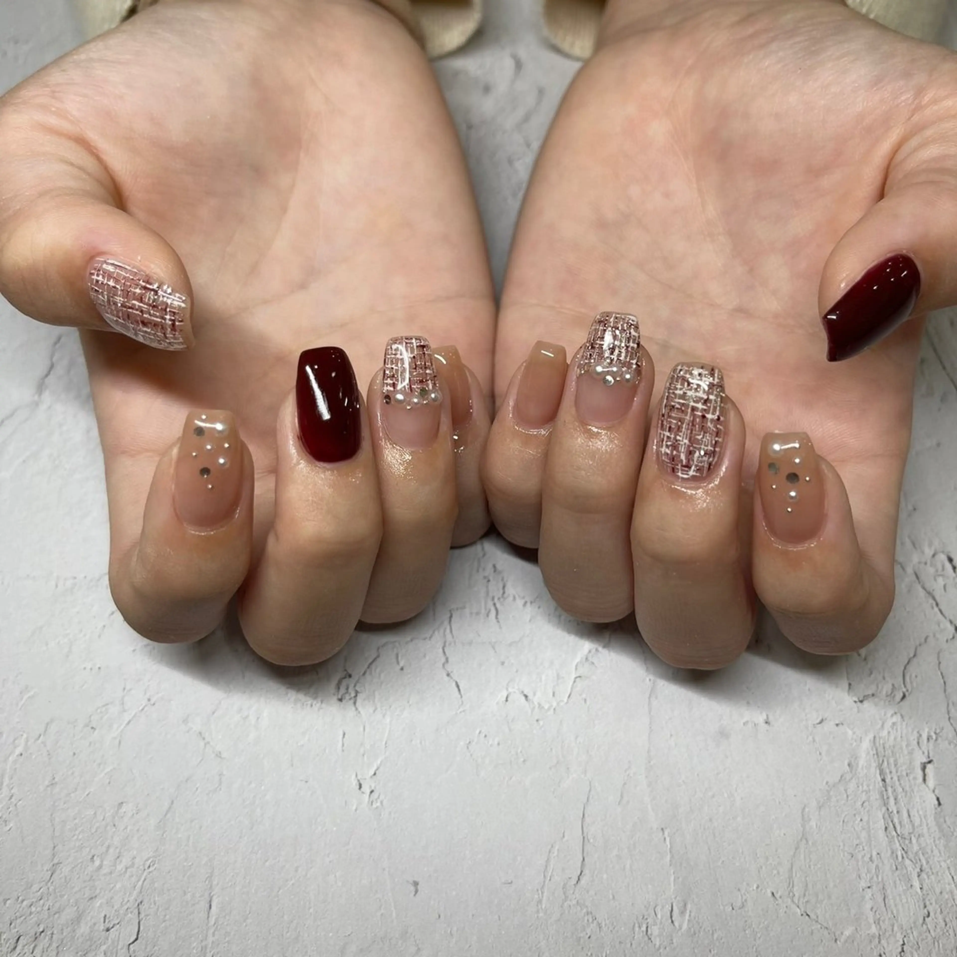 ネイル ハンドネイル フットネイル PEEKABOO京橋 EYE&NAILのマツエク・マツパデザイン