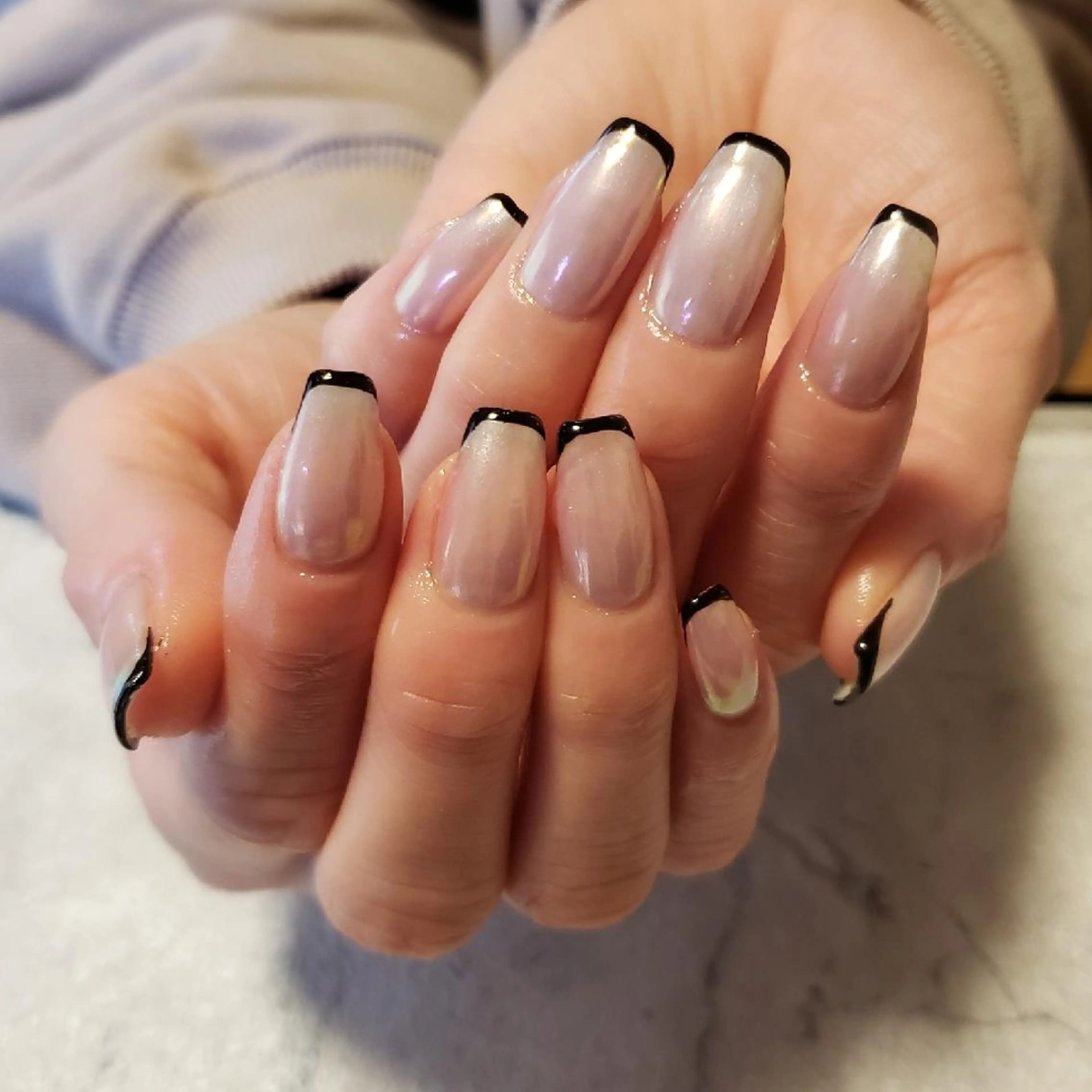 ネイル オーロラネイル MU5-nail 金山ネイルサロンのネイルデザイン