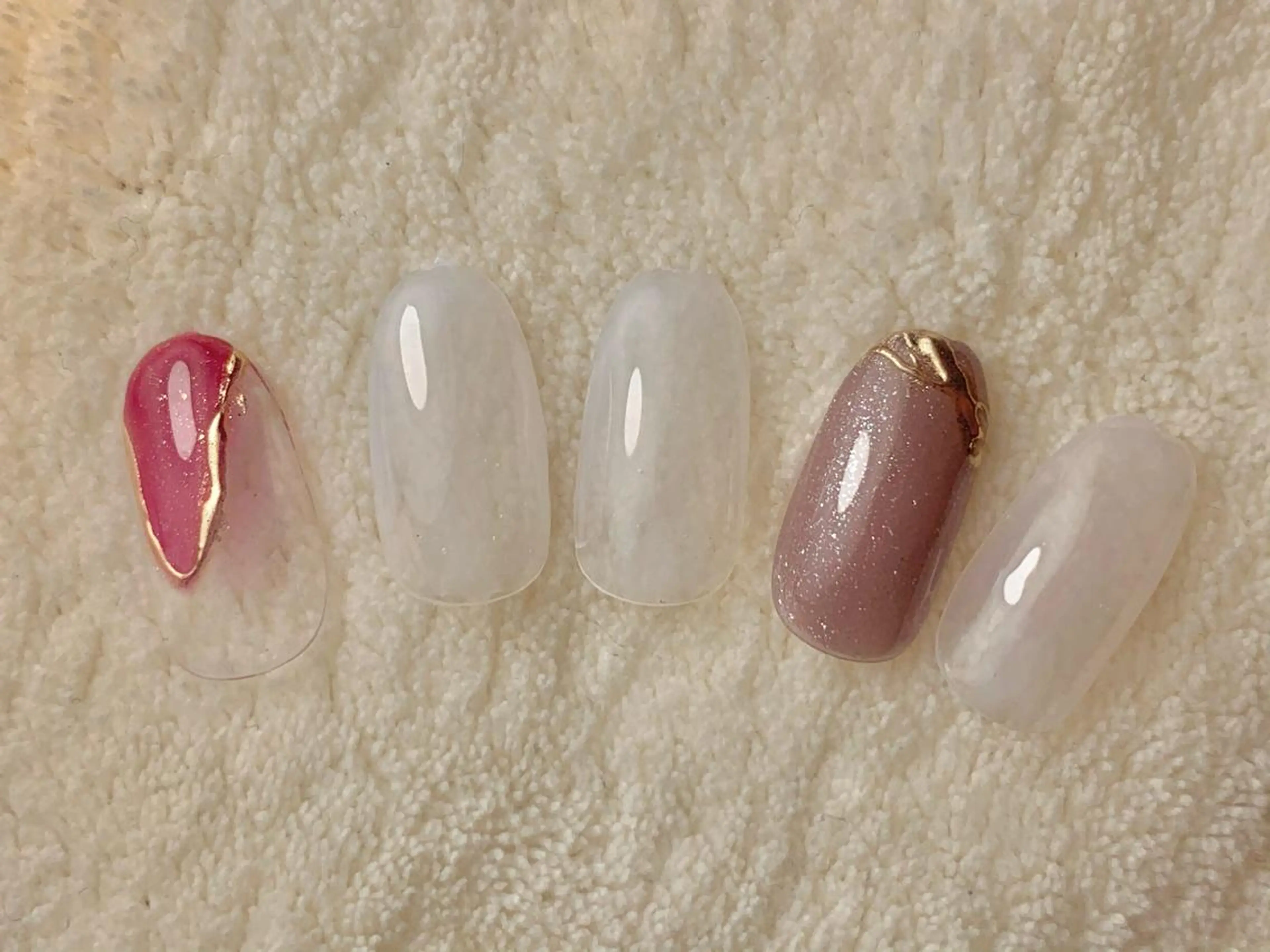 ネイル 春ネイル ハンドネイル ハンドケア うる艶♡透明感ネイル Rirashiaのネイルデザイン