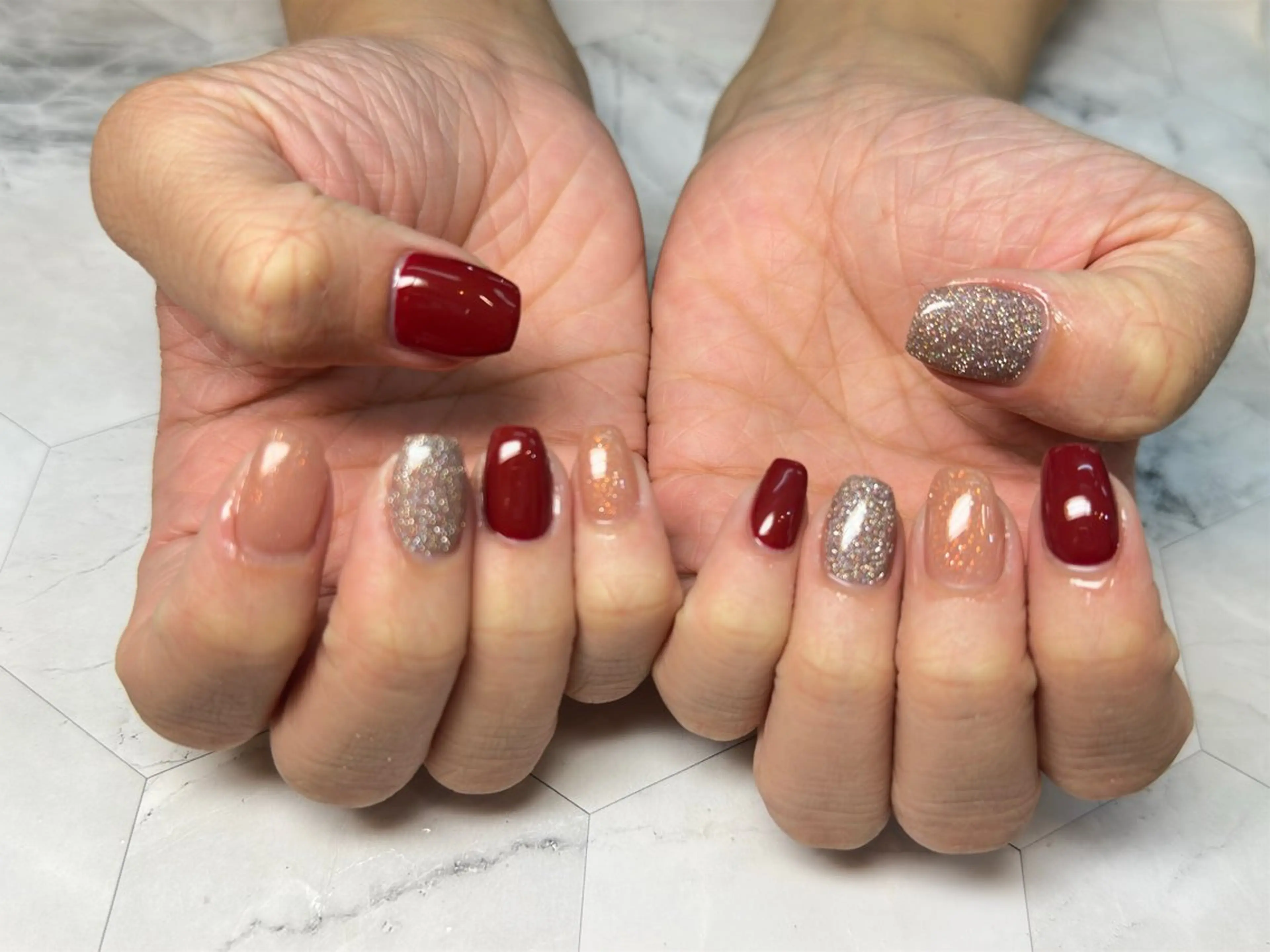 ネイル ハンドネイル Queennail 北堀江AYAのネイルデザイン