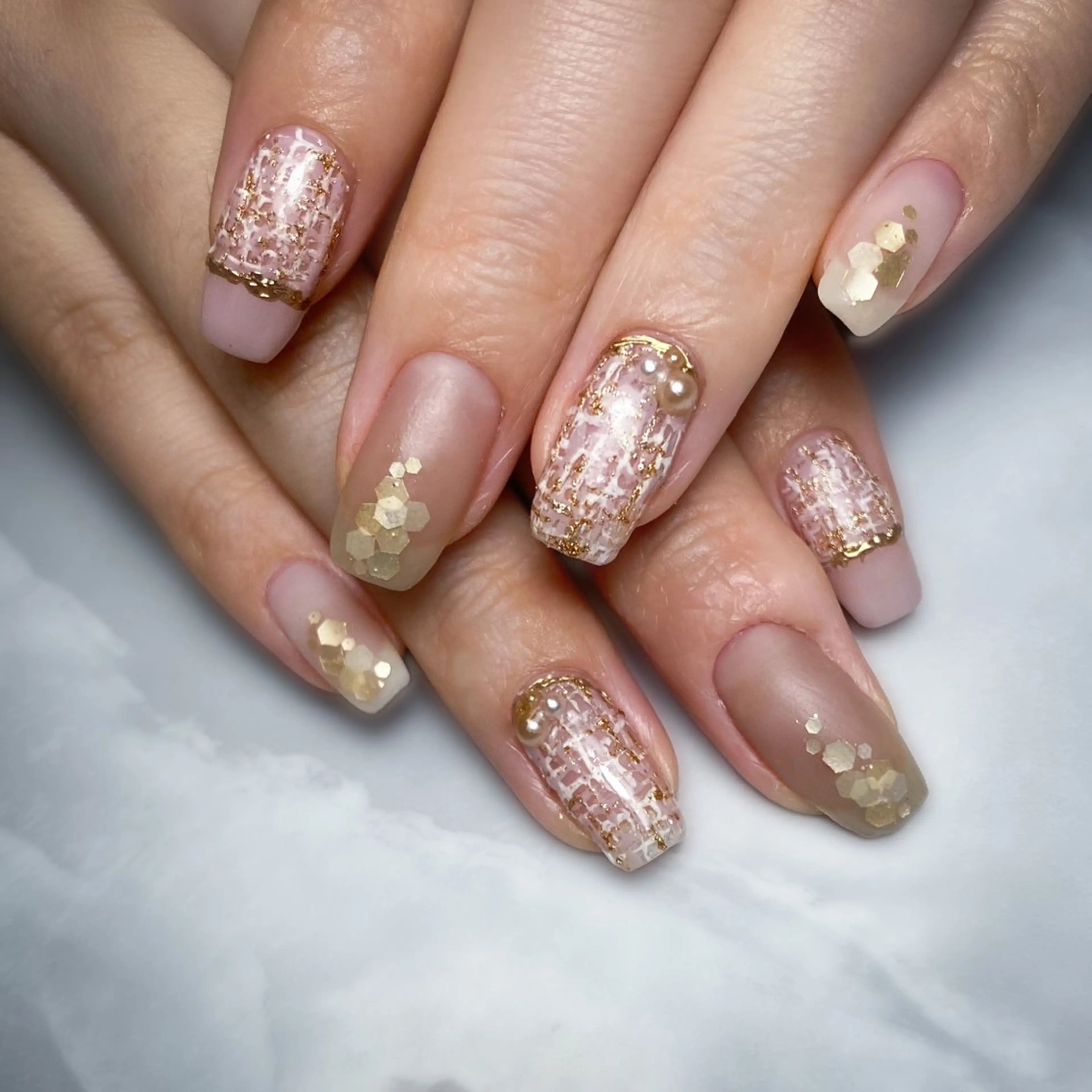 ネイル ツイードネイル ハンドネイル &.nail/ ニュアンス/持込み可のネイルデザイン