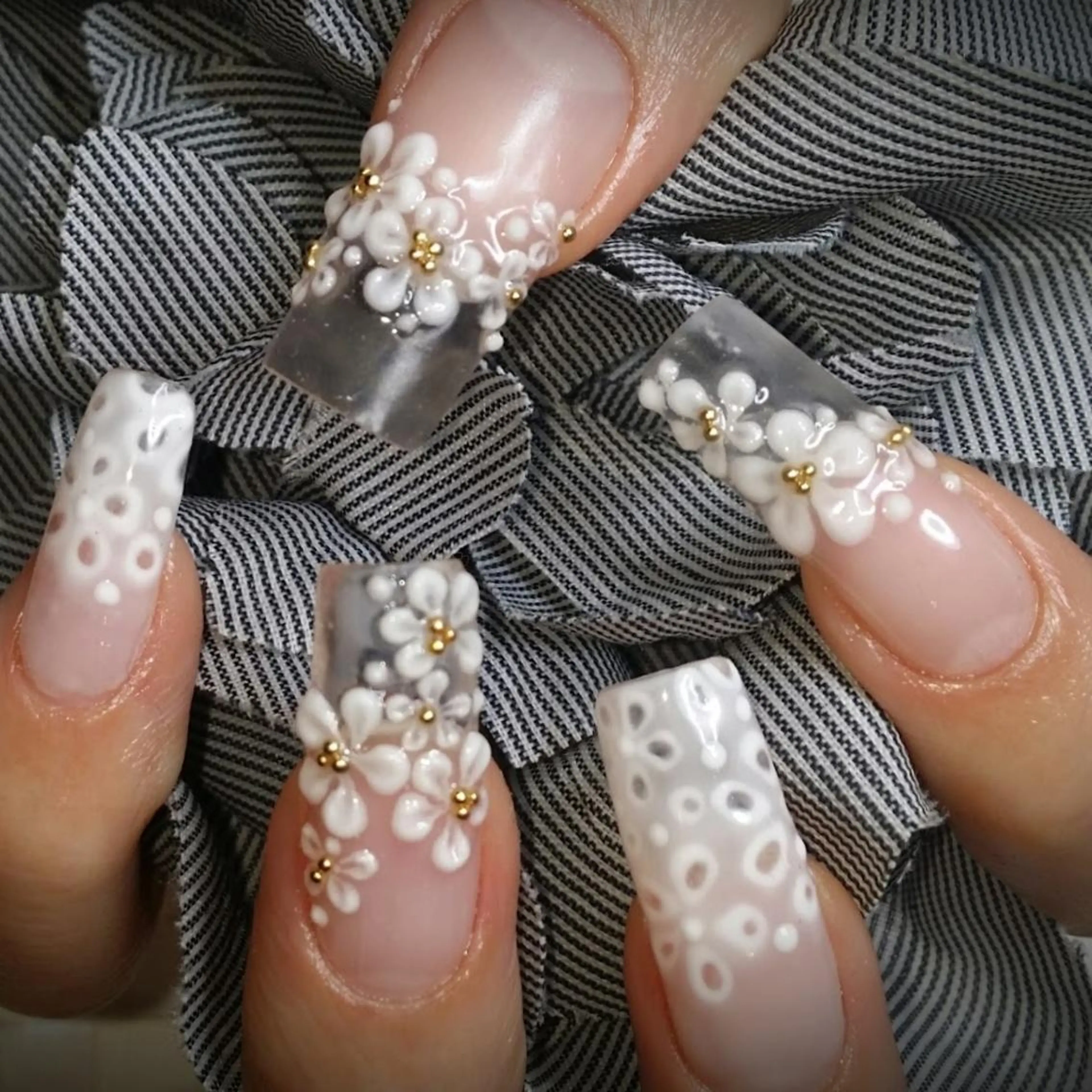 ネイル レース スカルプネイル ブライダルネイル ハンドネイル L'instant  Nail Artzのネイルデザイン