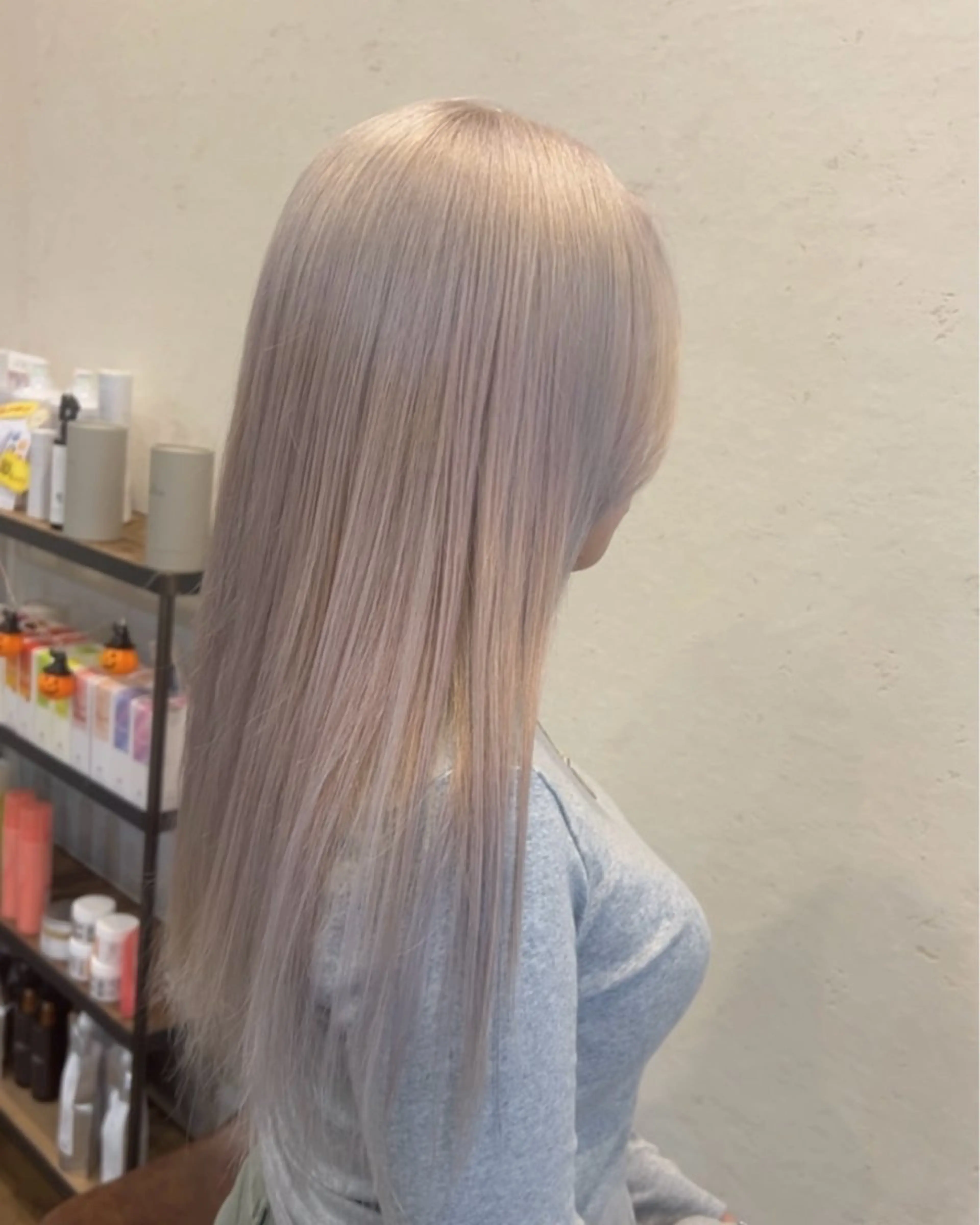 ロング 舘山優羽ハイトーン カラー/メンズカットのヘアスタイル