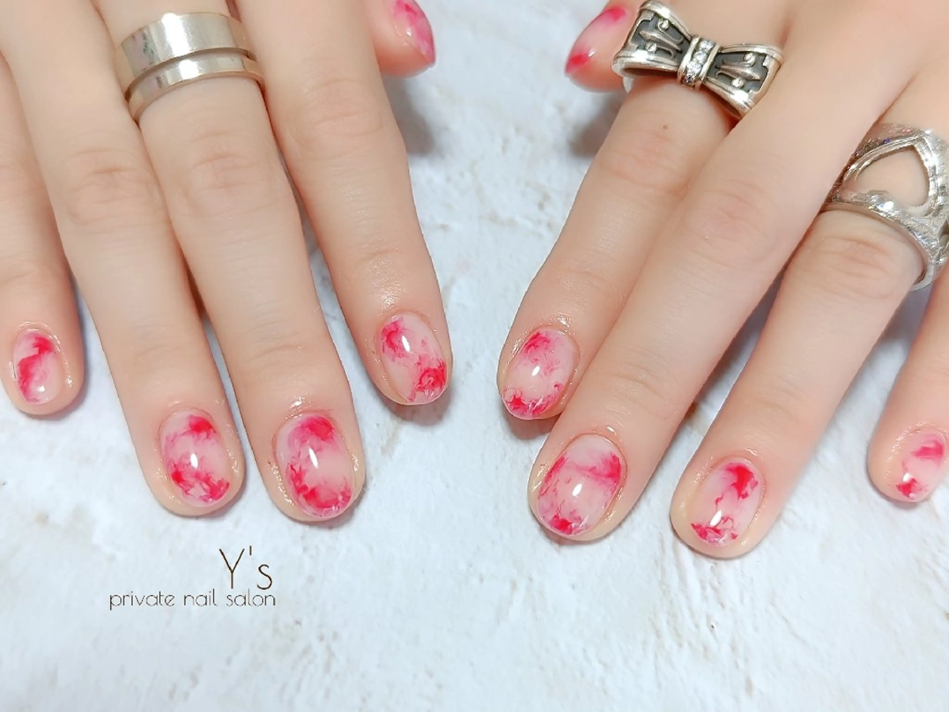 ネイル ハンドネイル YUMI NAGAI  のネイルデザイン