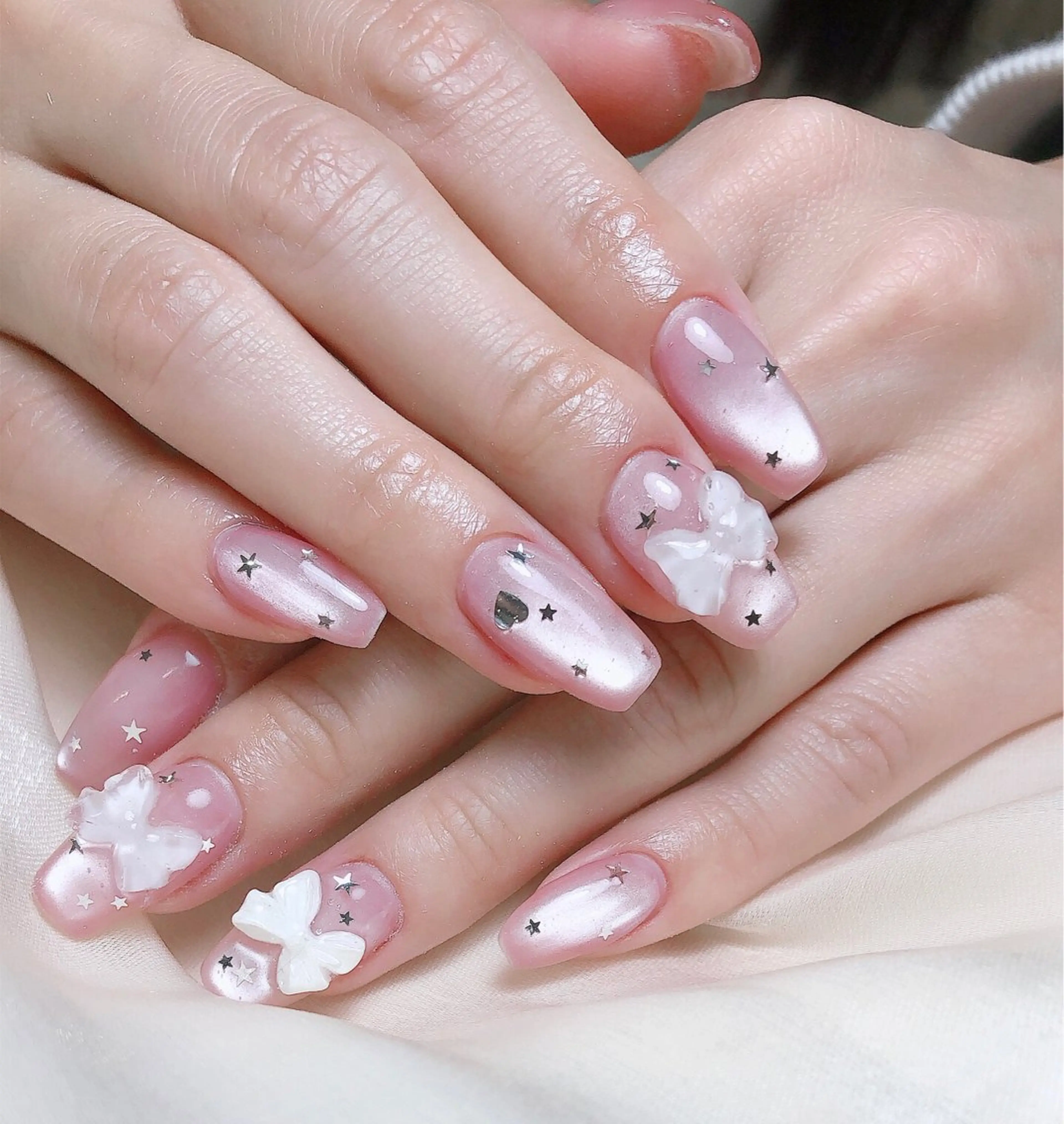 ネイル LR.ONE ヨウのネイルデザイン