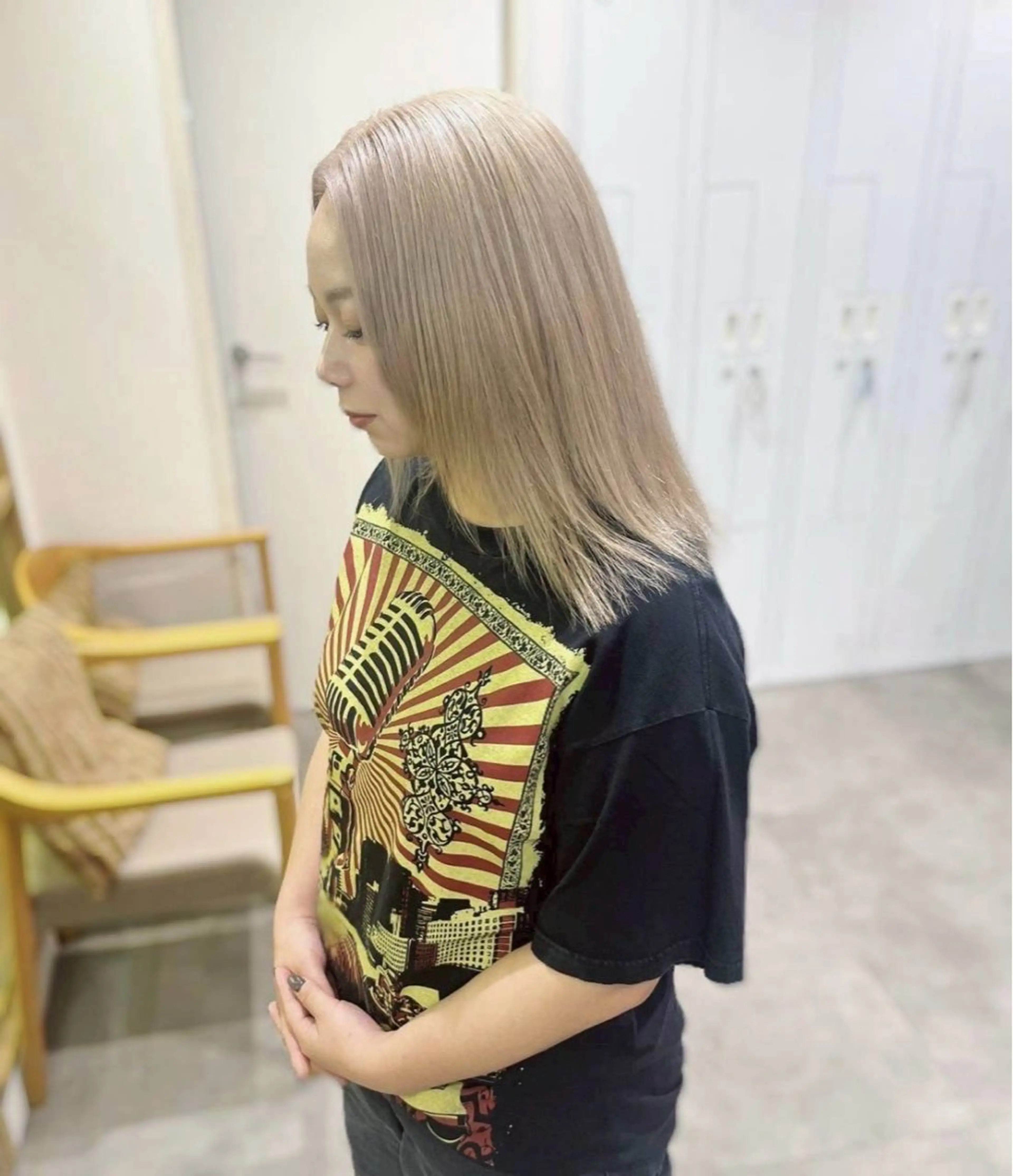 ミディアム カラー Chere by azuri所属・Chere by azuriのヘアスタイル