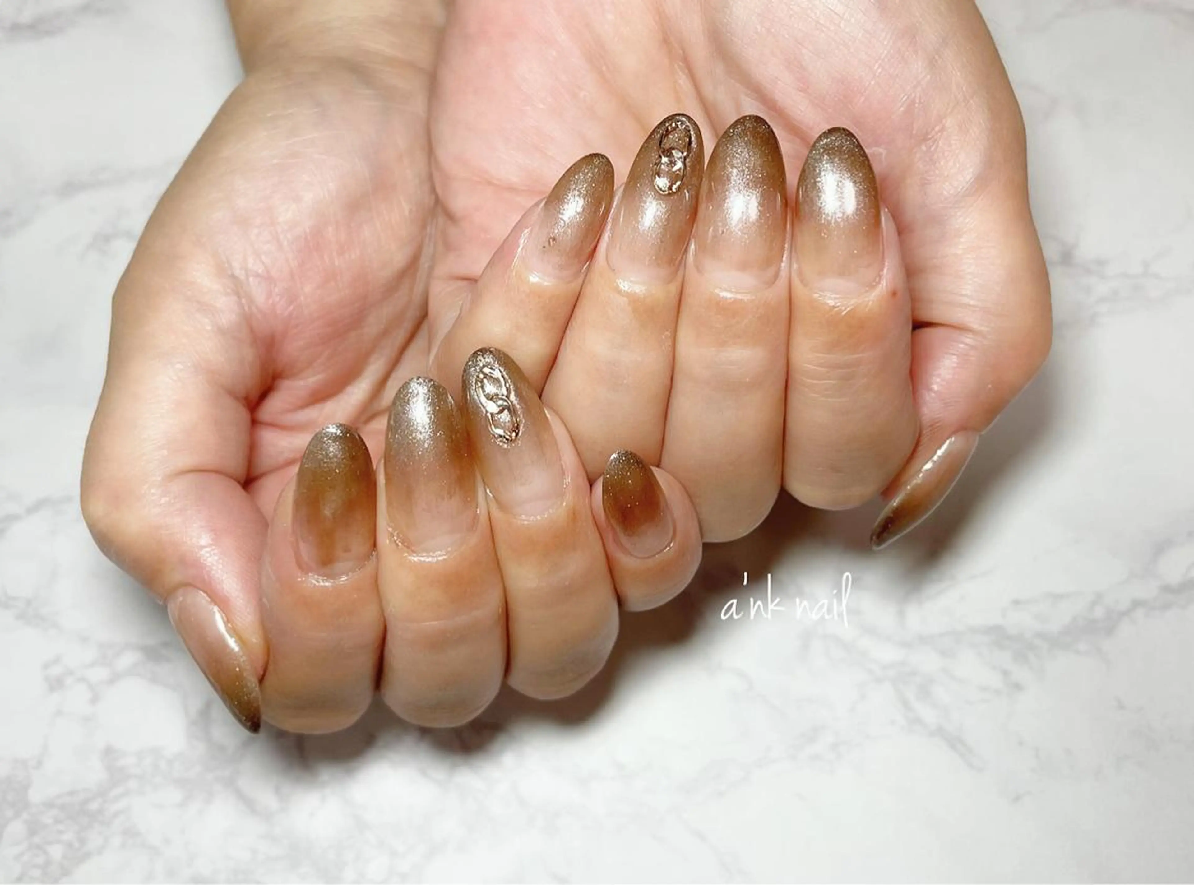 ネイル シンプルネイル Sawamoto Akinaのネイルデザイン