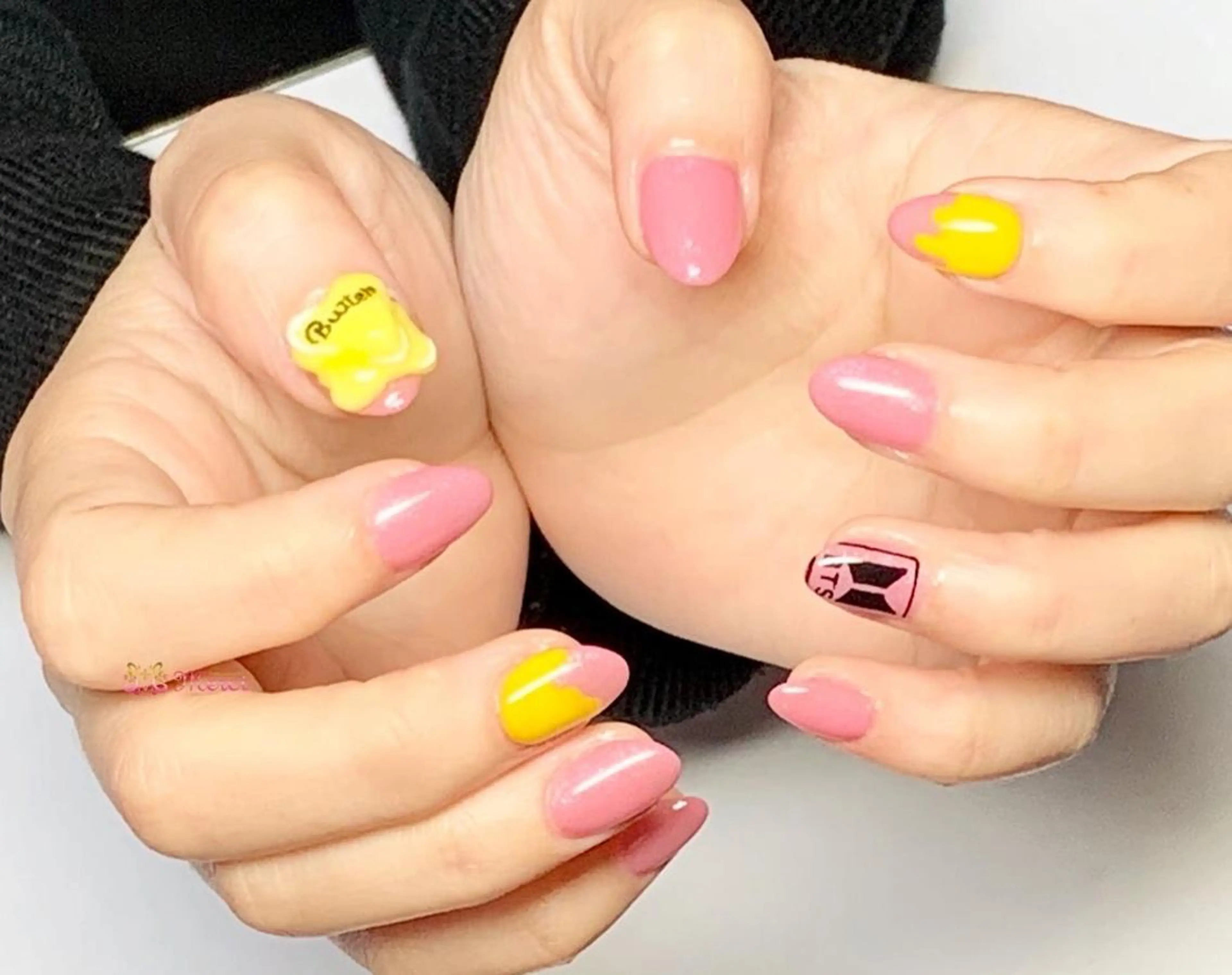 ネイル NAILSALON　 Merciのネイルデザイン