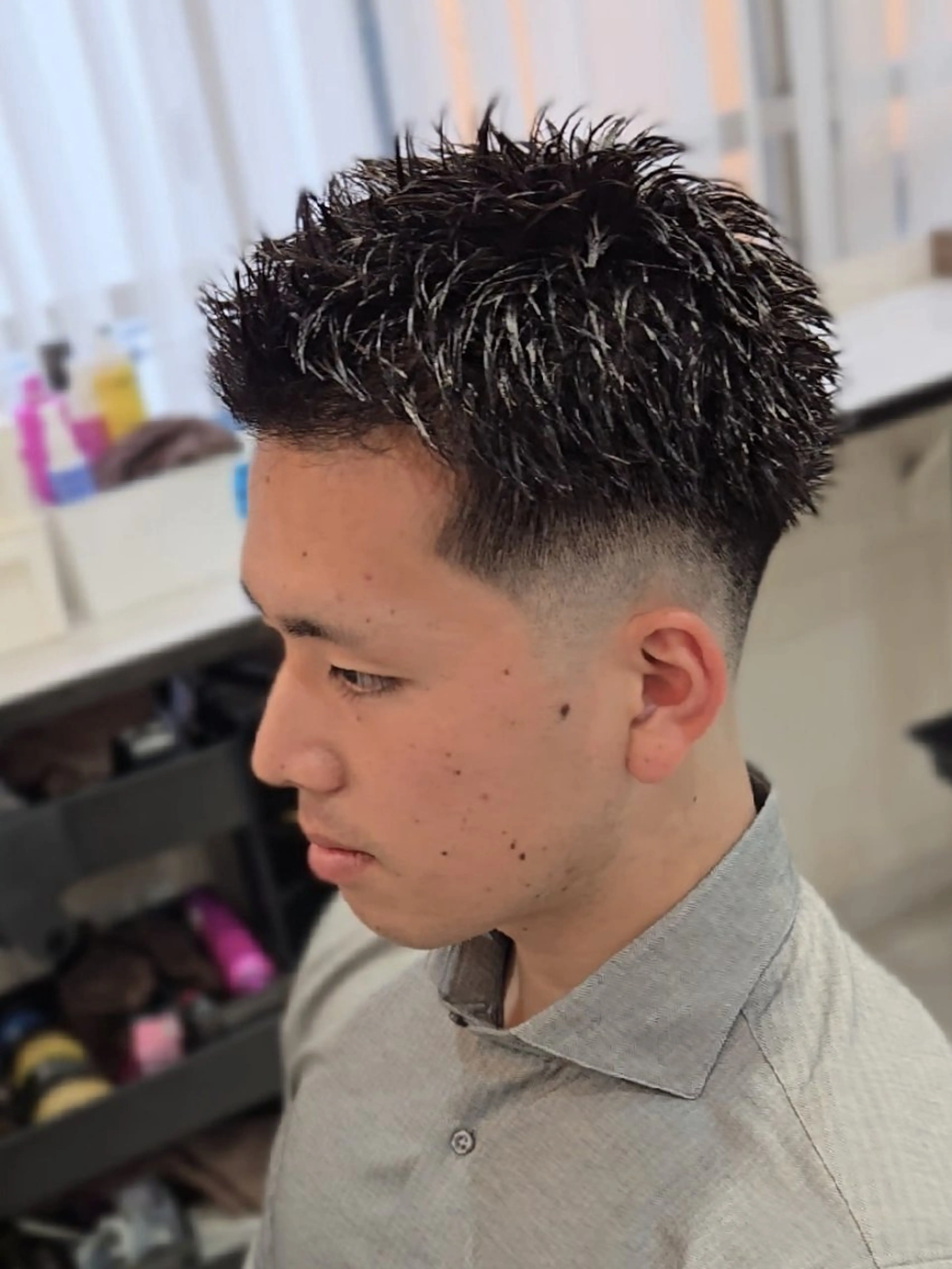 ショート メンズ パーマ フェードカット メンズパーマ バズカット カット パーマ ヘアセット Lapis 名古屋駅前店所属・LEN名古屋/パーマ メンズ特化美容師のヘアスタイル