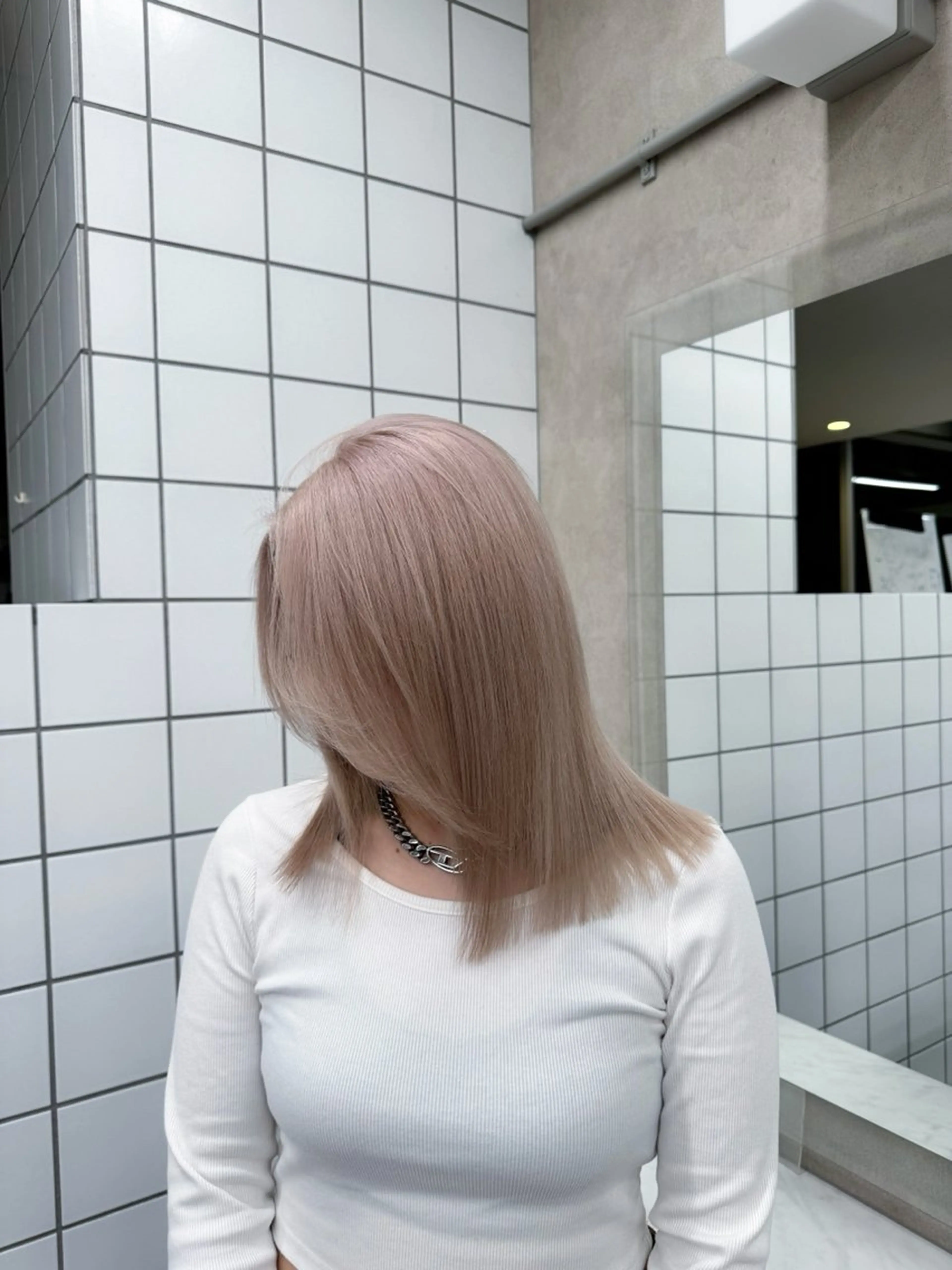 ミディアム カラー ヘアアレンジ ハイトーン/ボブ /misakiのヘアスタイル