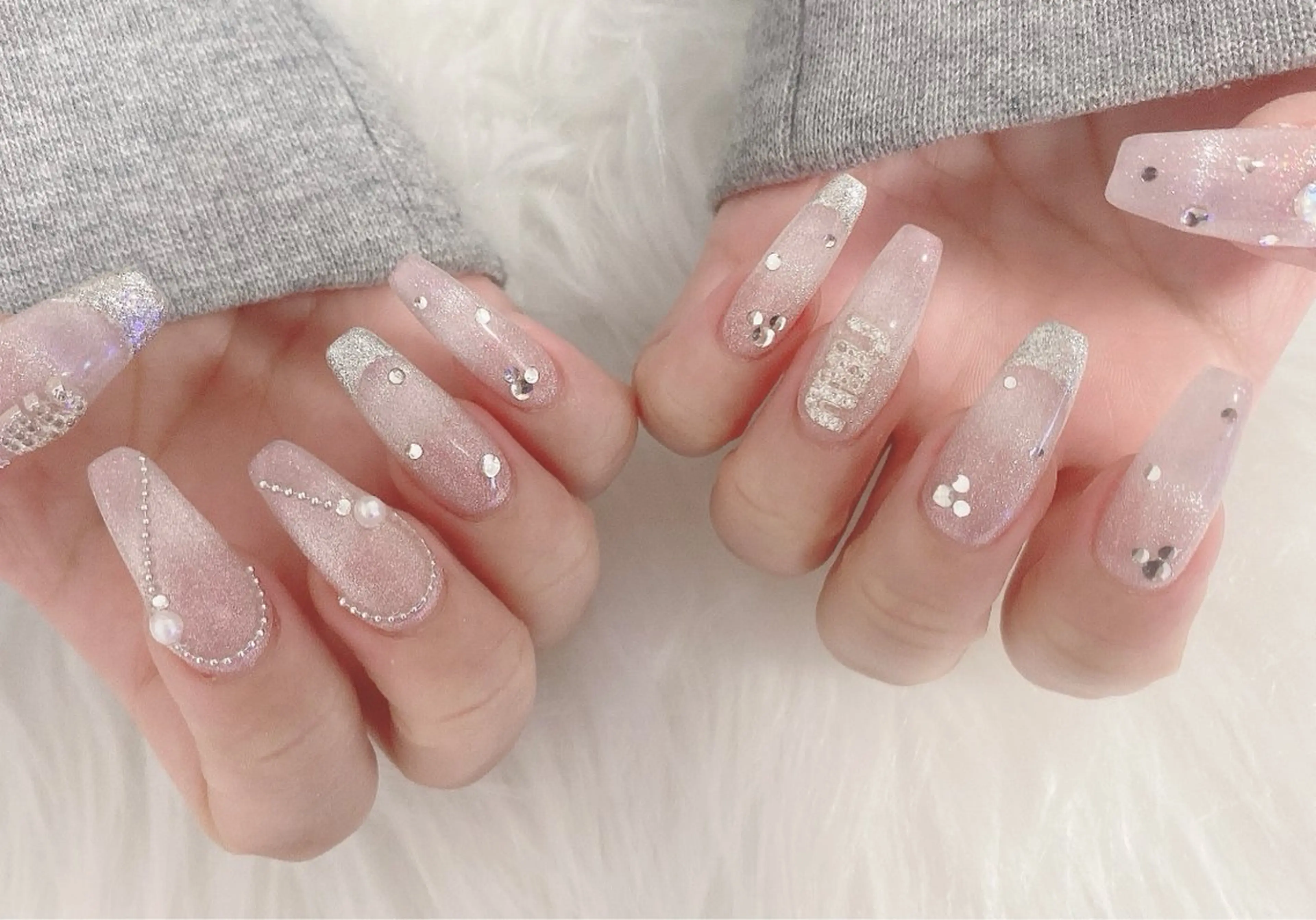 ネイル ハンドネイル PLATA LISAのネイルデザイン