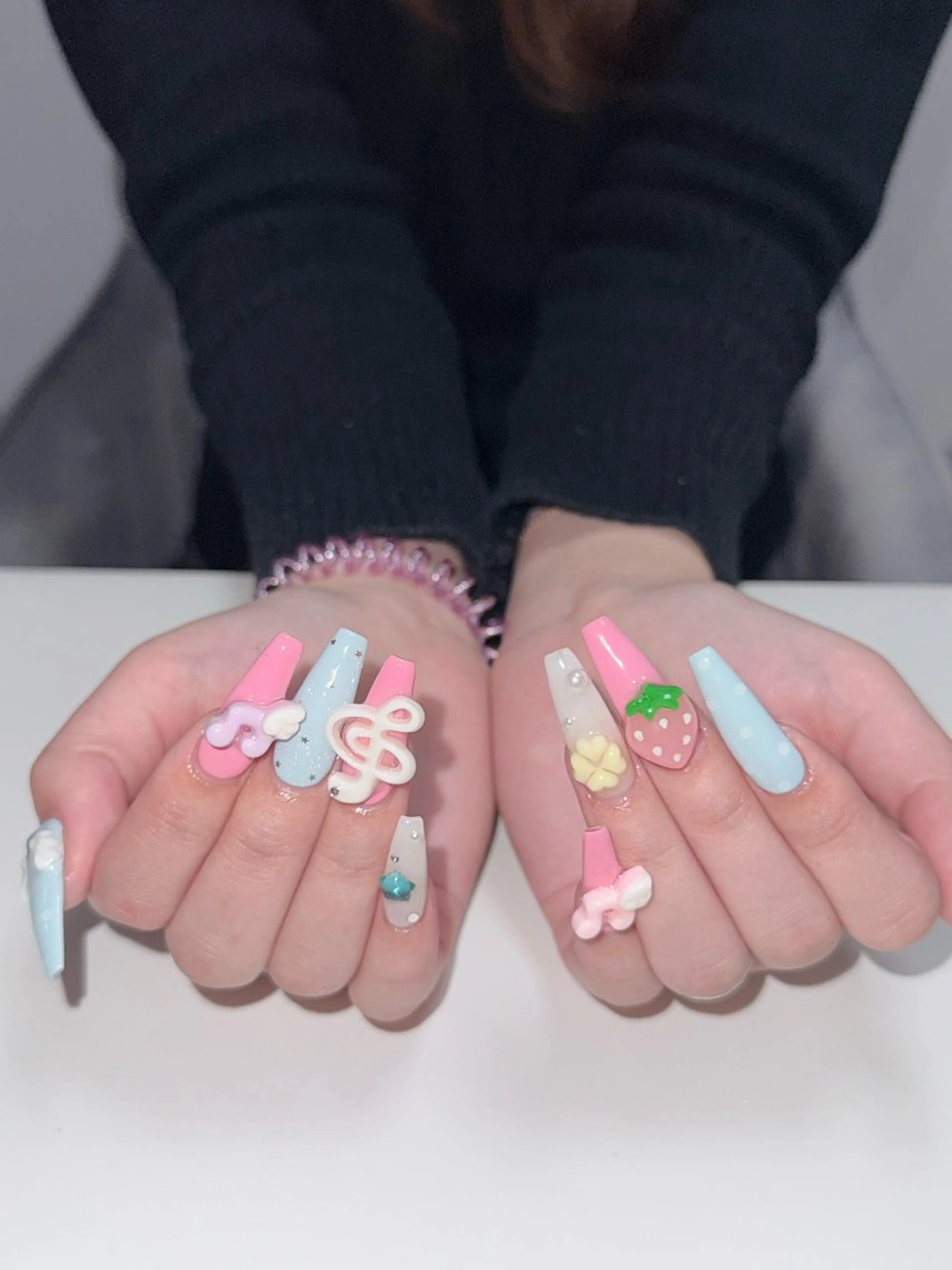ネイル ハンドネイル BERA NAILSのネイルデザイン