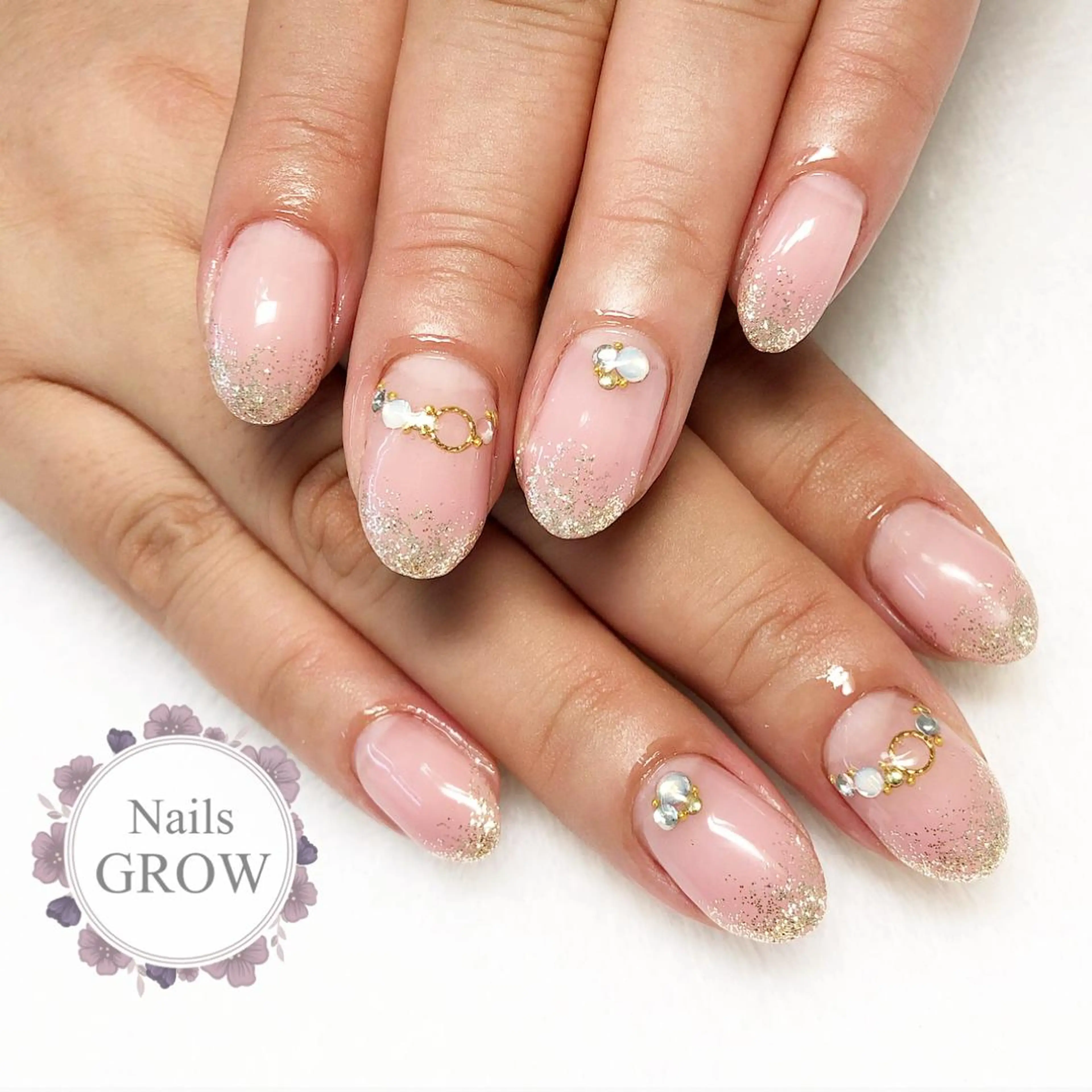 ネイル Nails GROWのネイルデザイン