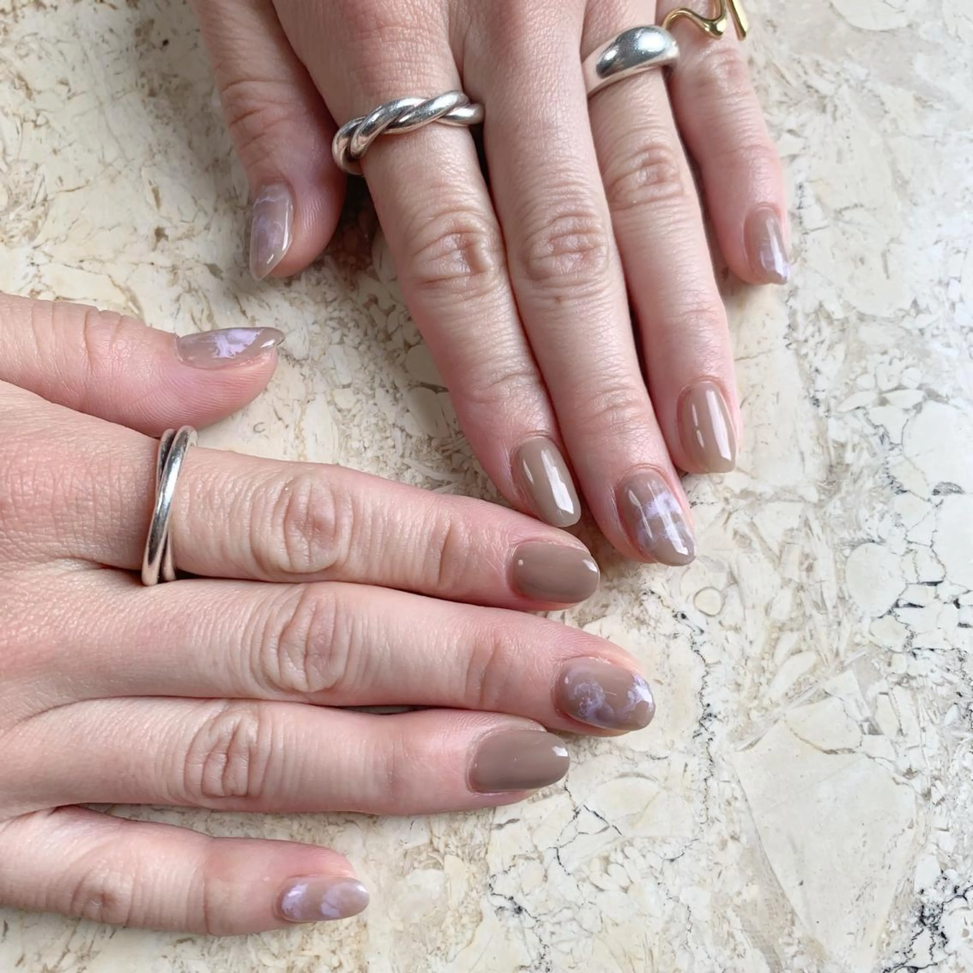ネイル アートネイル ジェルネイル 韓国ネイル 持ち込み ニュアンスネイル ハンドネイル nail salon mieux(ミュー)のネイルデザイン