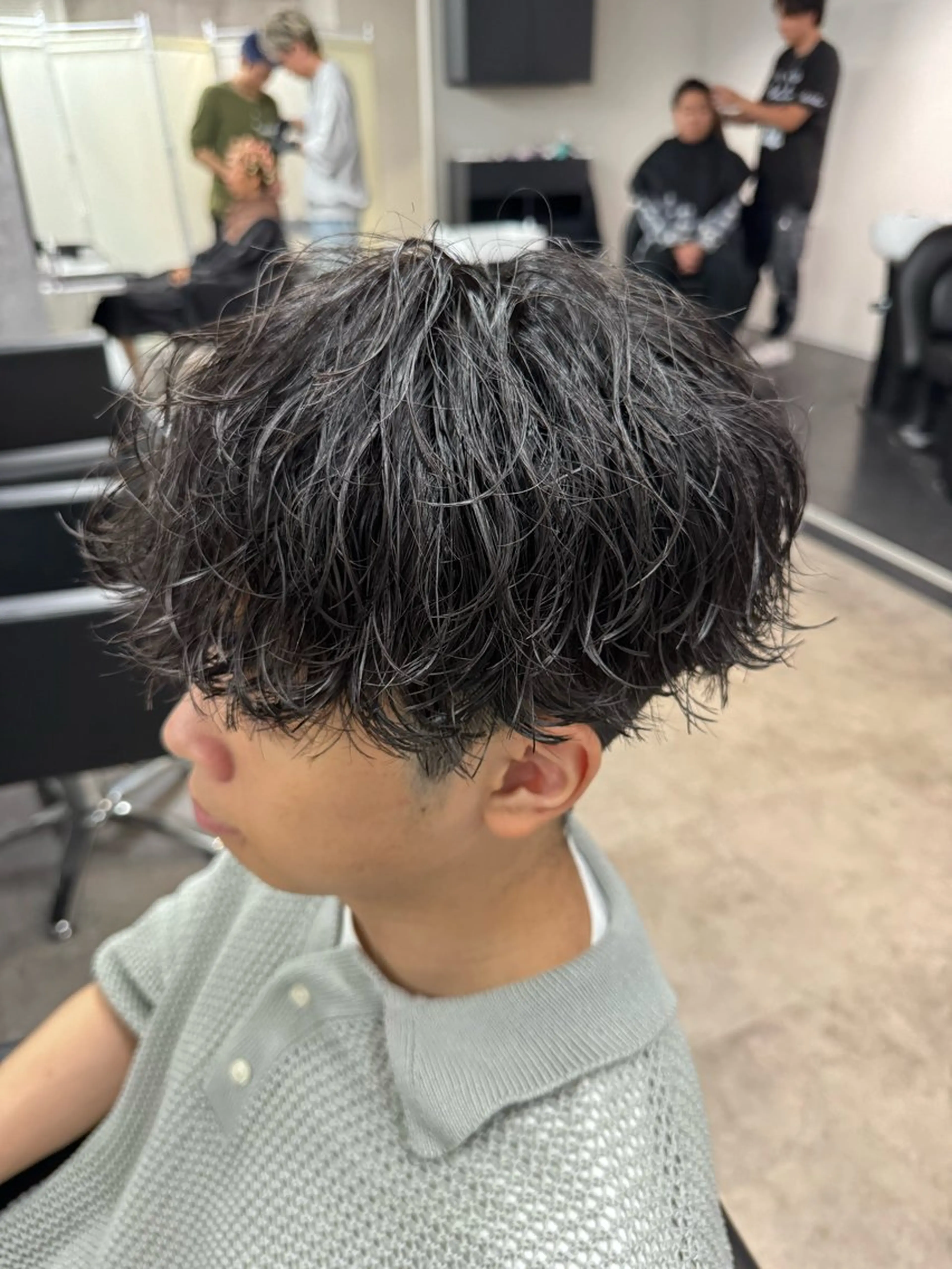 パーマ メンズ メンズパーマ 波巻きパーマ カット パーマ 立川韓国ヘア🇰🇷 安井鴻輝のヘアスタイル