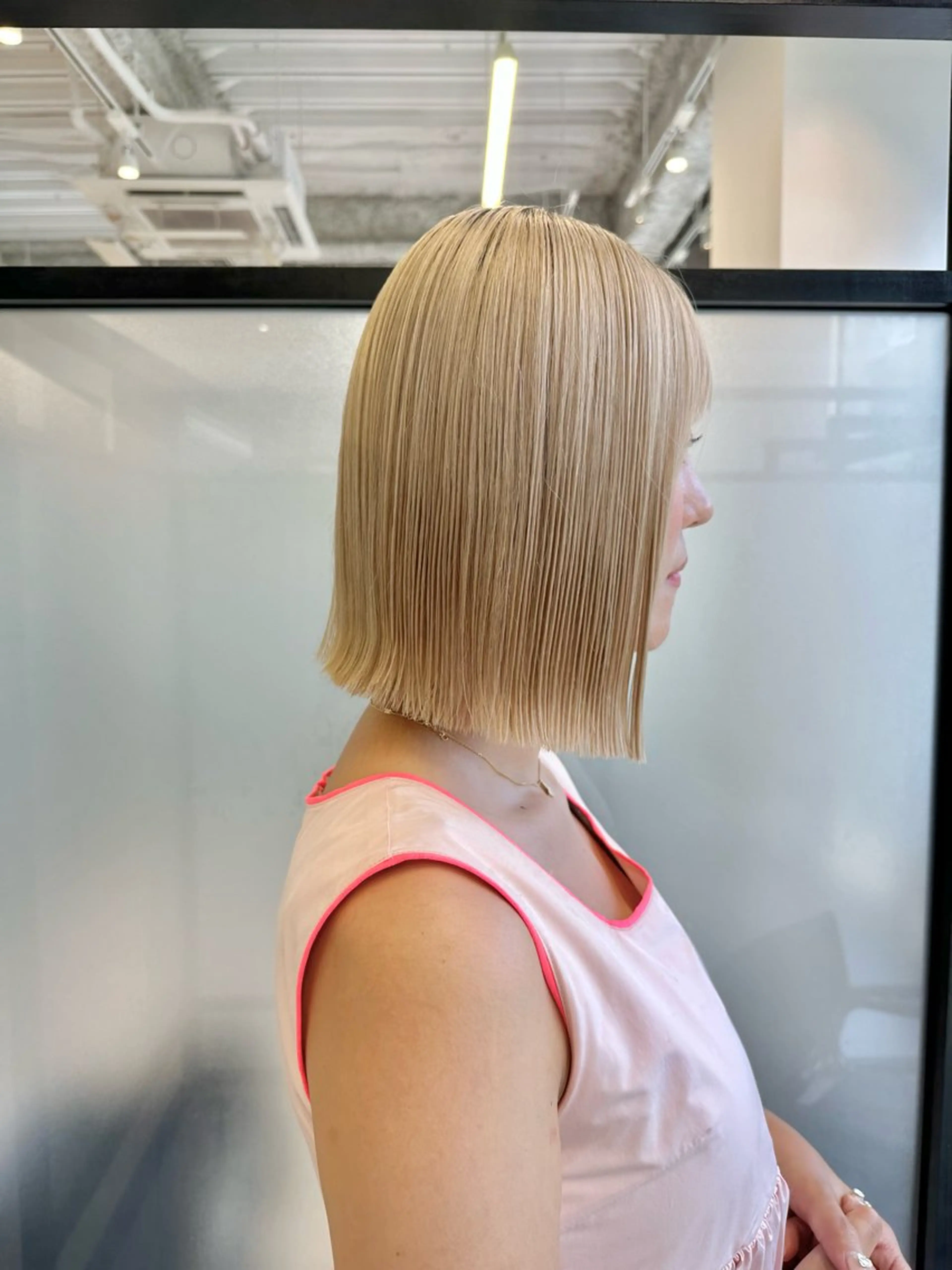 ミディアム ブリーチ毛にもできる 縮毛矯正OJIROのヘアスタイル
