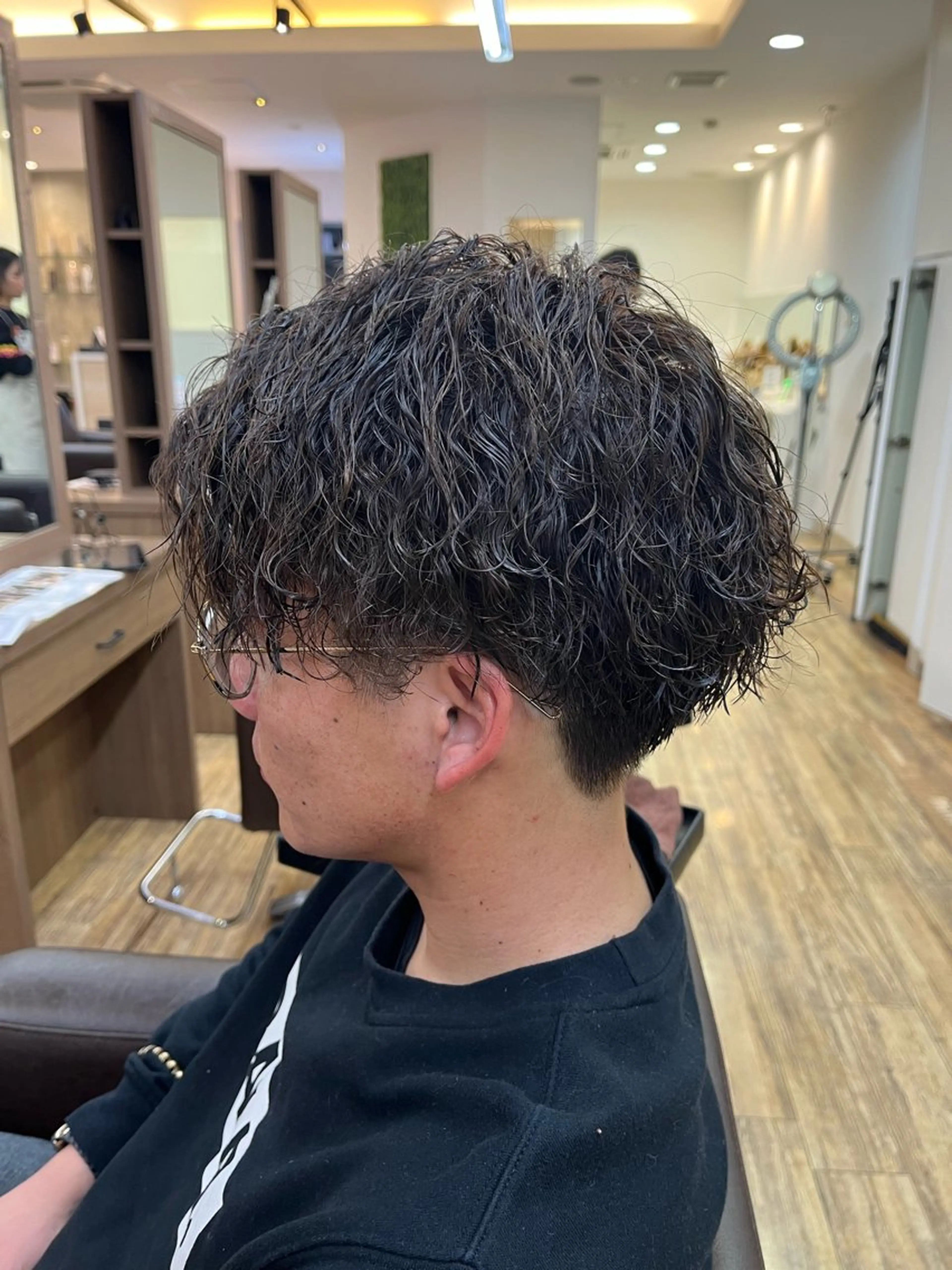 メンズ カット パーマ 鬼松沙弥 ❤︎メンズパーマのヘアスタイル
