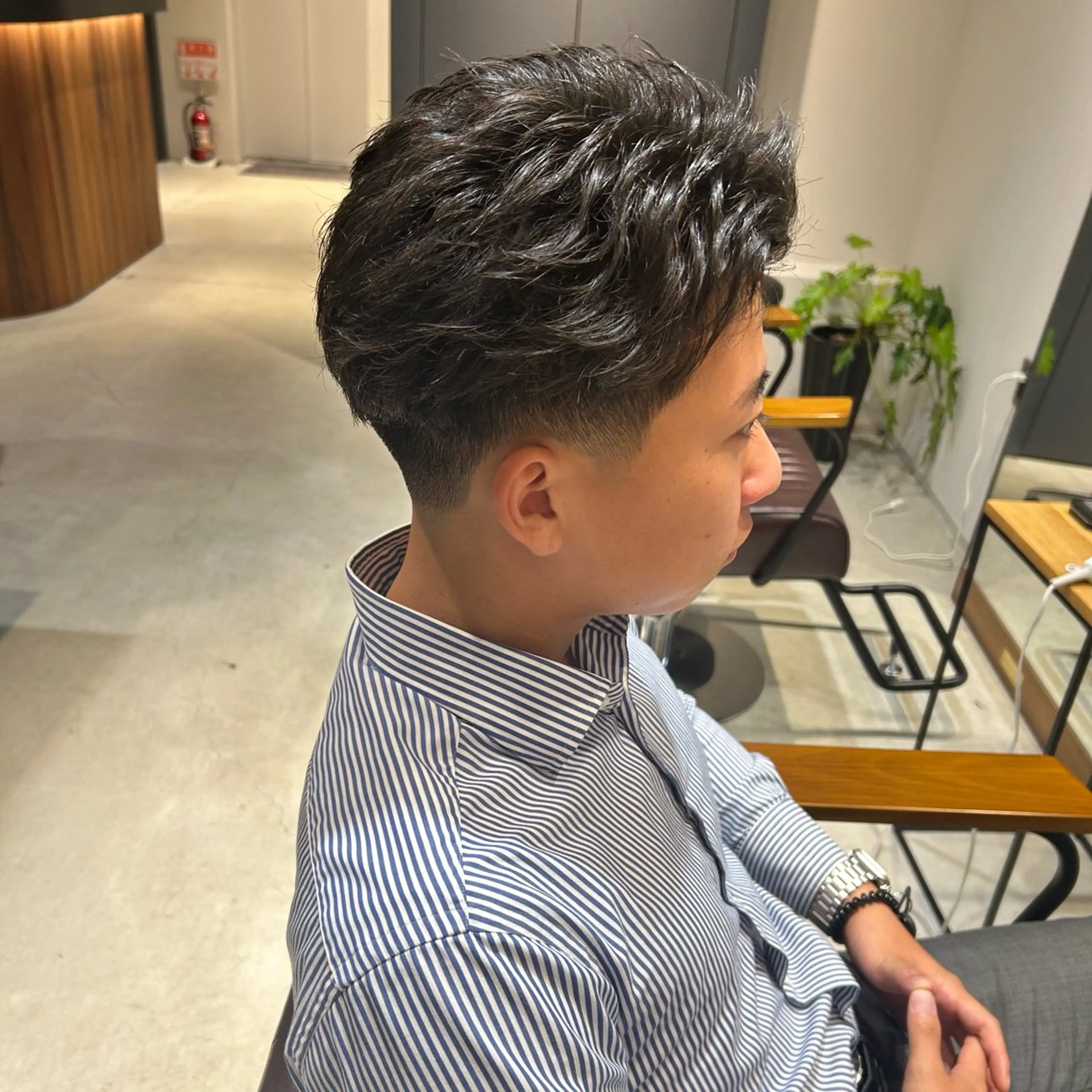 パーマ メンズ カット パーマ 安達 脩人のヘアスタイル