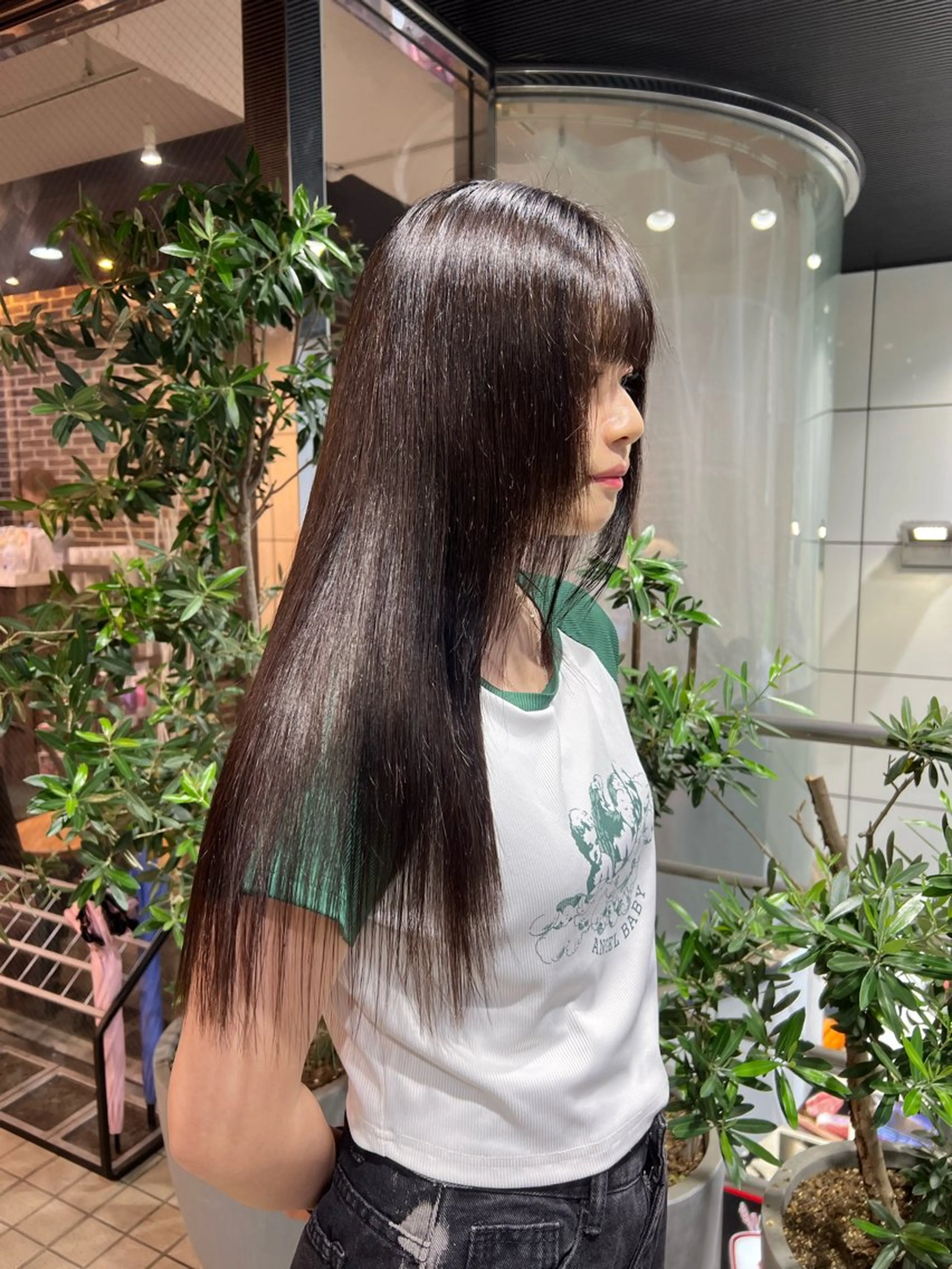 カラー ブリーチ ケアブリーチ ダブルカラー ハイトーンカラー インナーカラー トリートメント ヘッドスパ 暗髪/レイヤー/ボブ 🪩💫KAYOのヘアスタイル