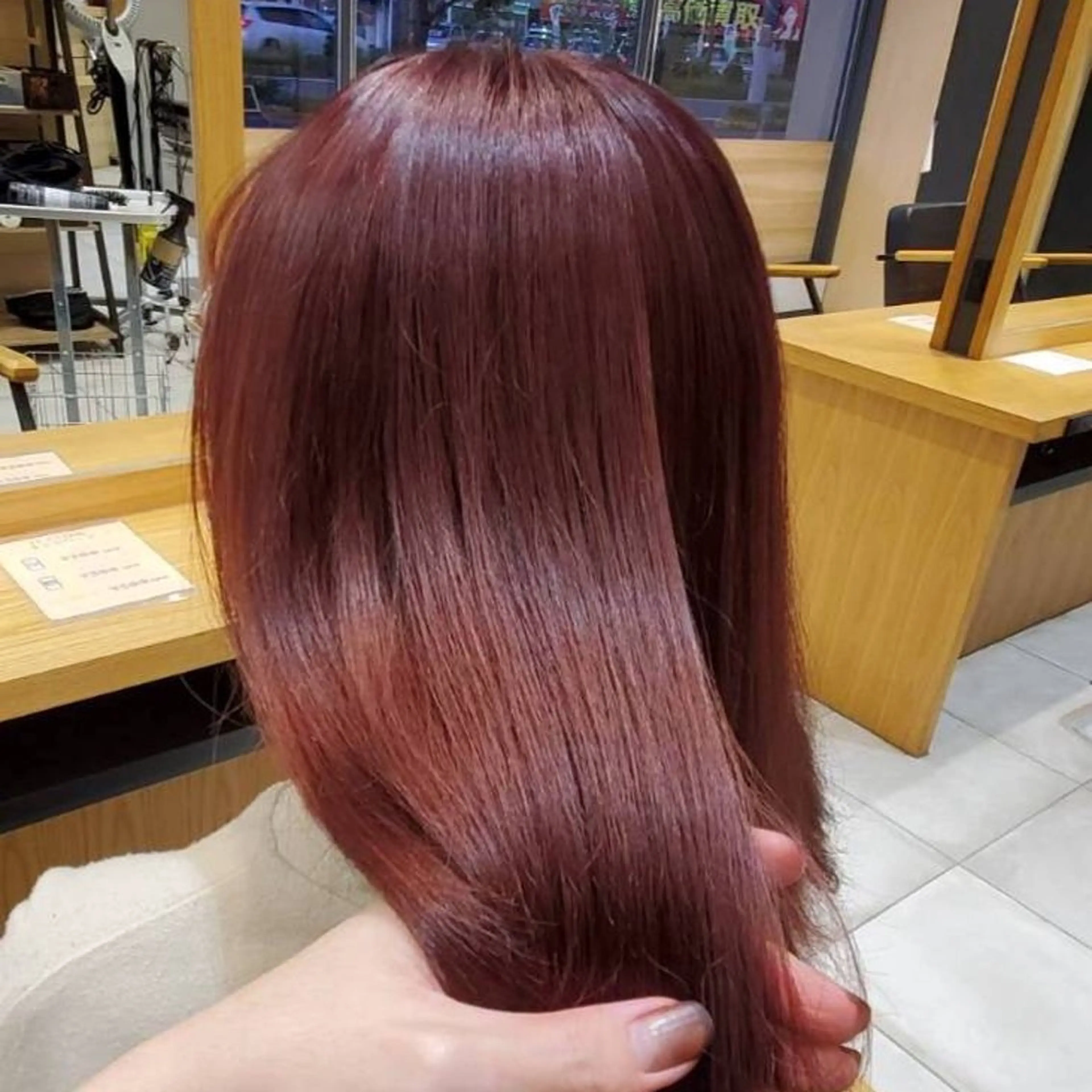 セミロング カラー 髪質改善 カット ヘアカラー トリートメント ブリーチ+髪質改善 縮毛矯正/佐伯 駿のヘアスタイル