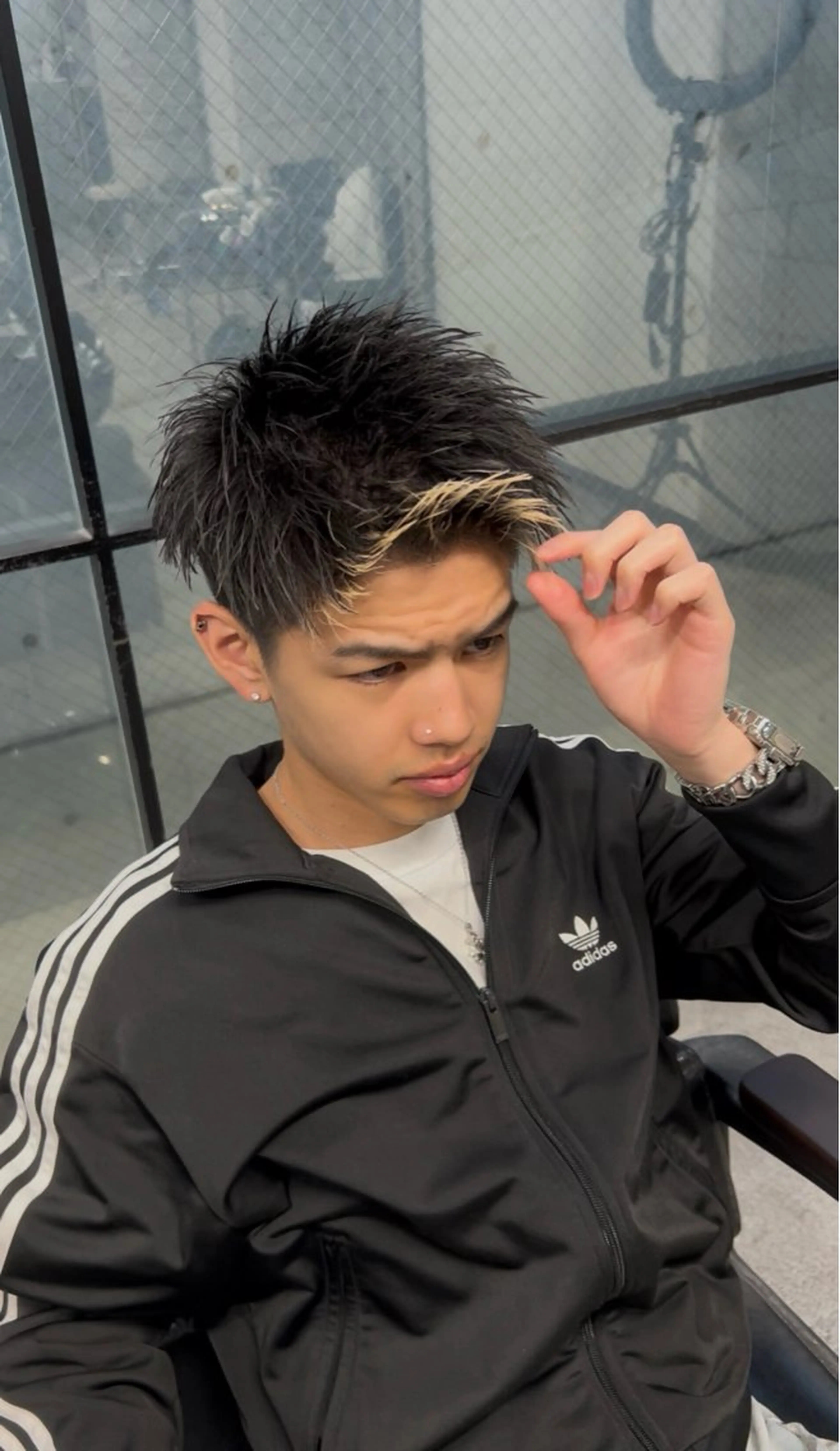 ショート era本店所属・笹尾 陸/era本店 メンズ短髪系美容師のヘアスタイル