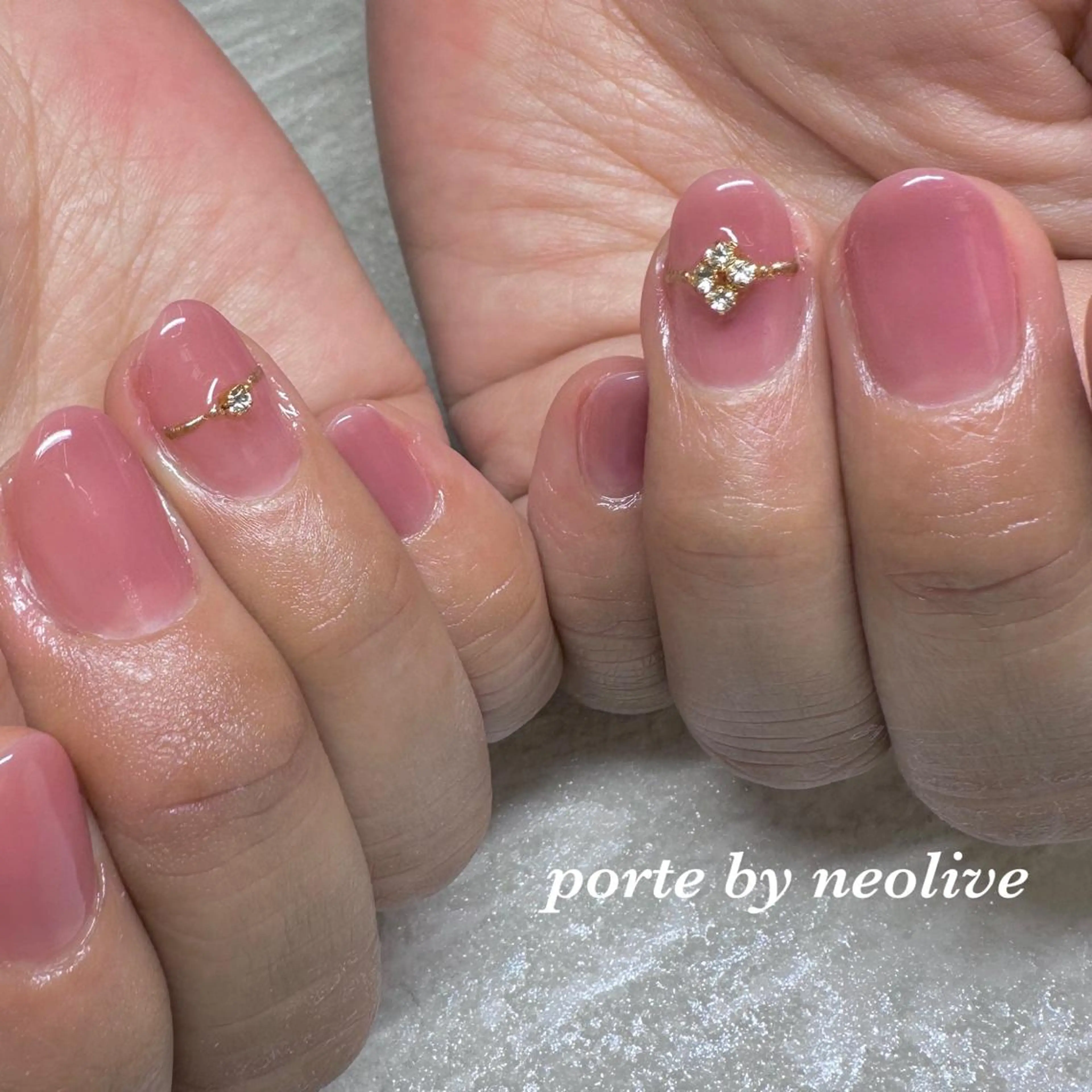 ネイル nail Eclat所属・志賀野 美喜のネイルデザイン