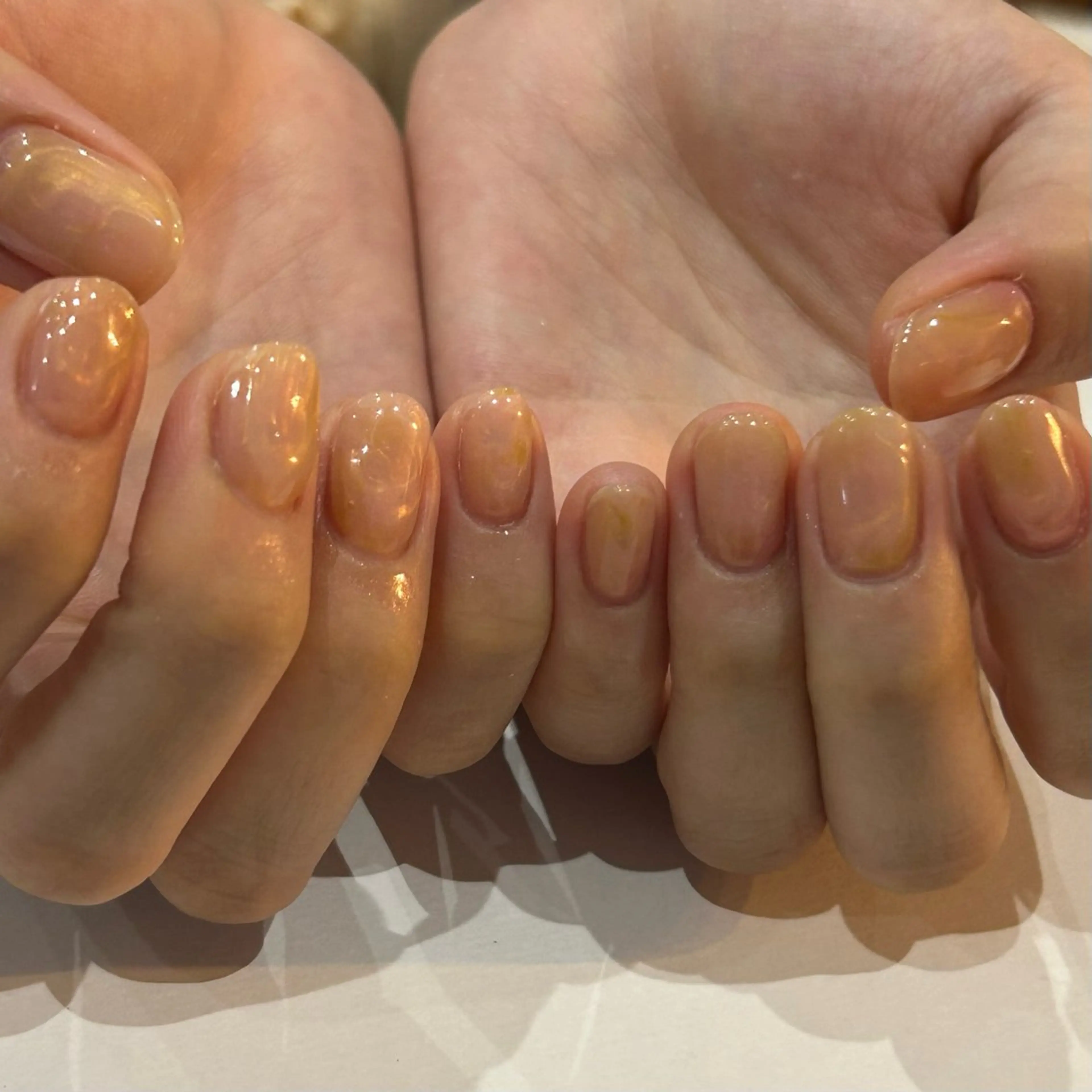 ネイル ニュアンスネイル ピンク 黄色 ハンドネイル Etel atelier.のネイルデザイン