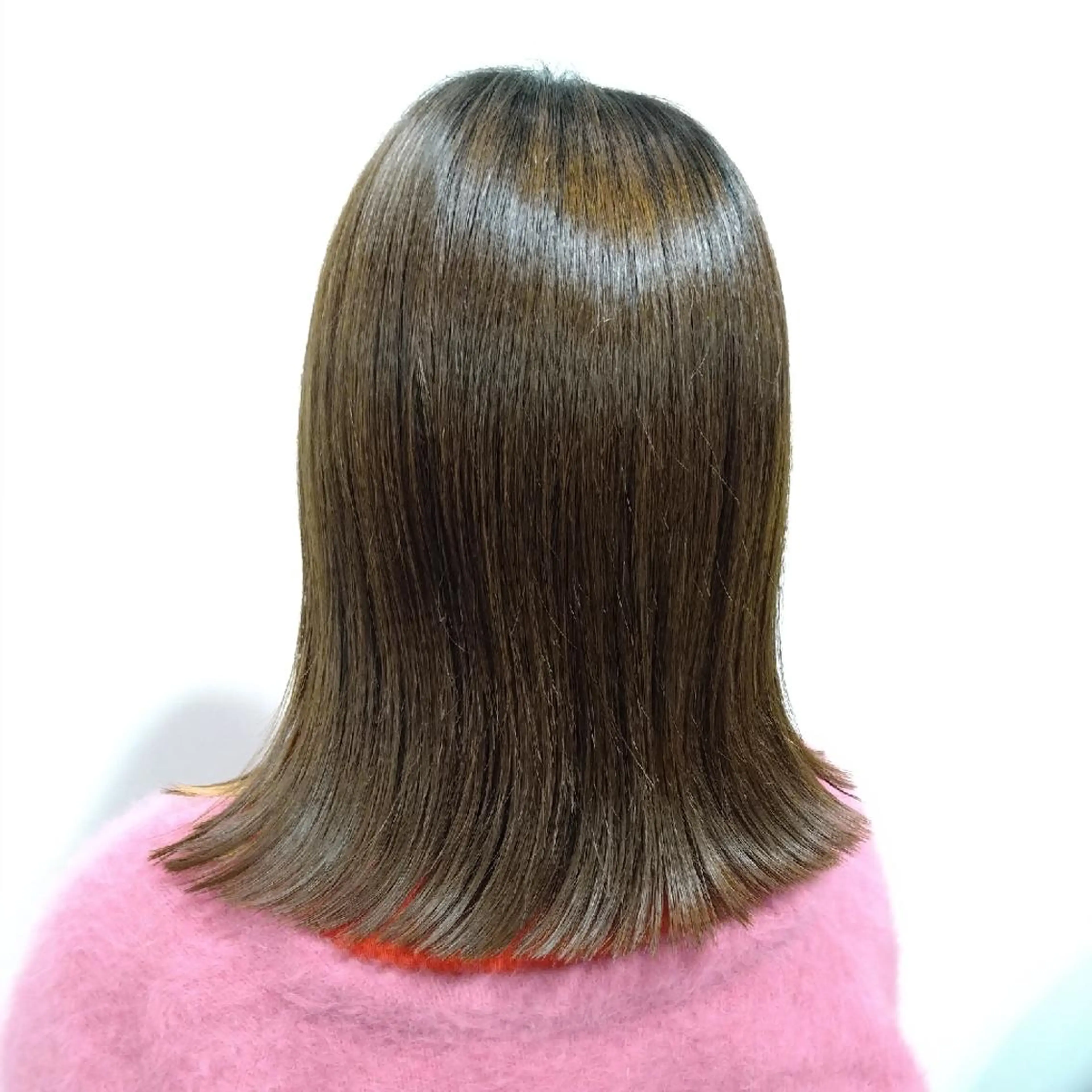 ミディアム 切りっぱなしロブ ducca所属・ducca/ kariyaのヘアスタイル