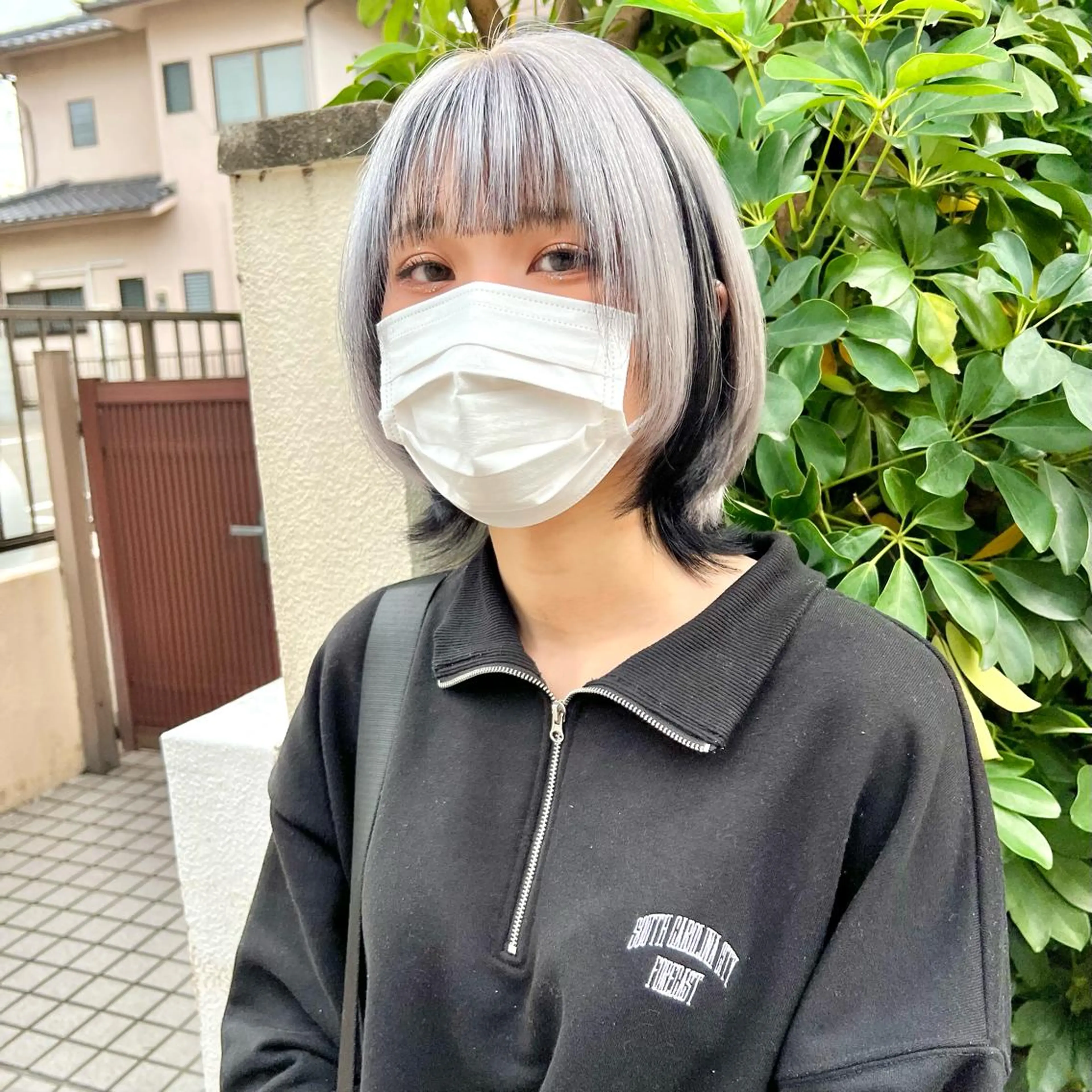 ショート カラー 黒髪 ブリーチ ハイトーンカラー 小顔カット ChuDuck所属・🐮ChuDuck 代表　SHOTA🐮のヘアスタイル