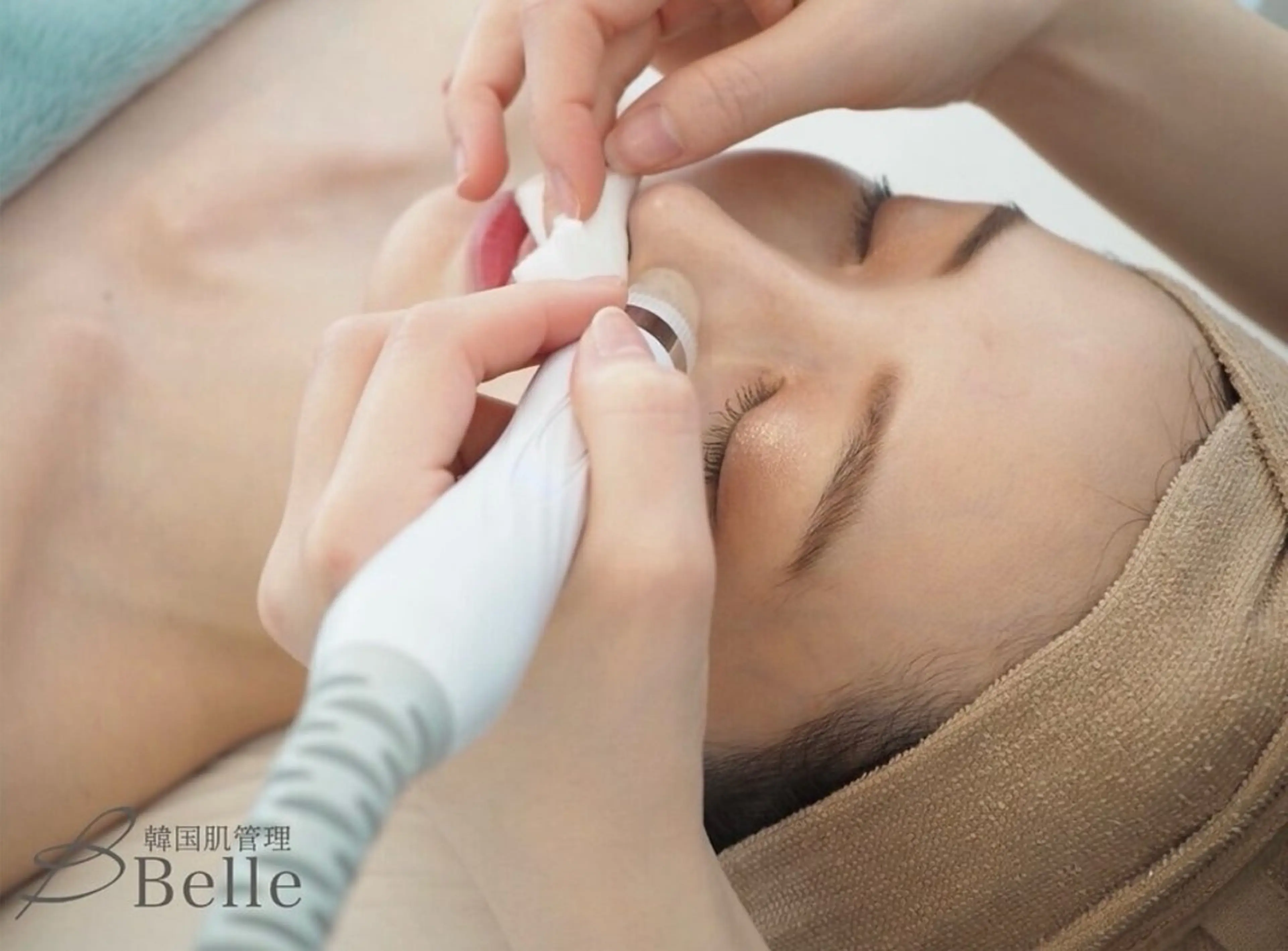 【ニキビ徹底ケア★】韓国式ハーブピーリング+毛穴洗浄の写真