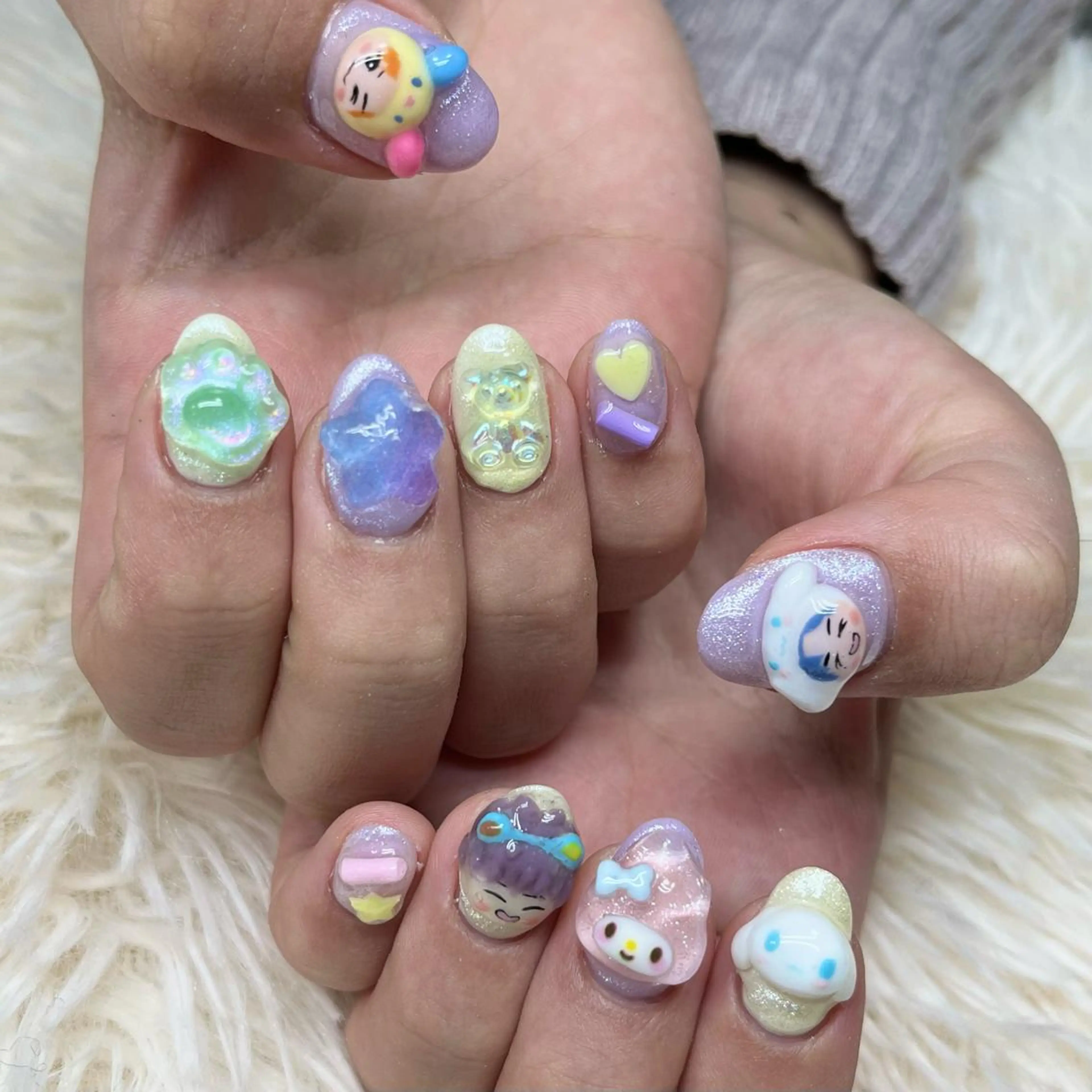 ネイル アートネイル クリアネイル フレンチネイル ジェルネイル ガラスフレンチ ハンドネイル 🐕🦺Yappy 💗A-tanのネイルデザイン