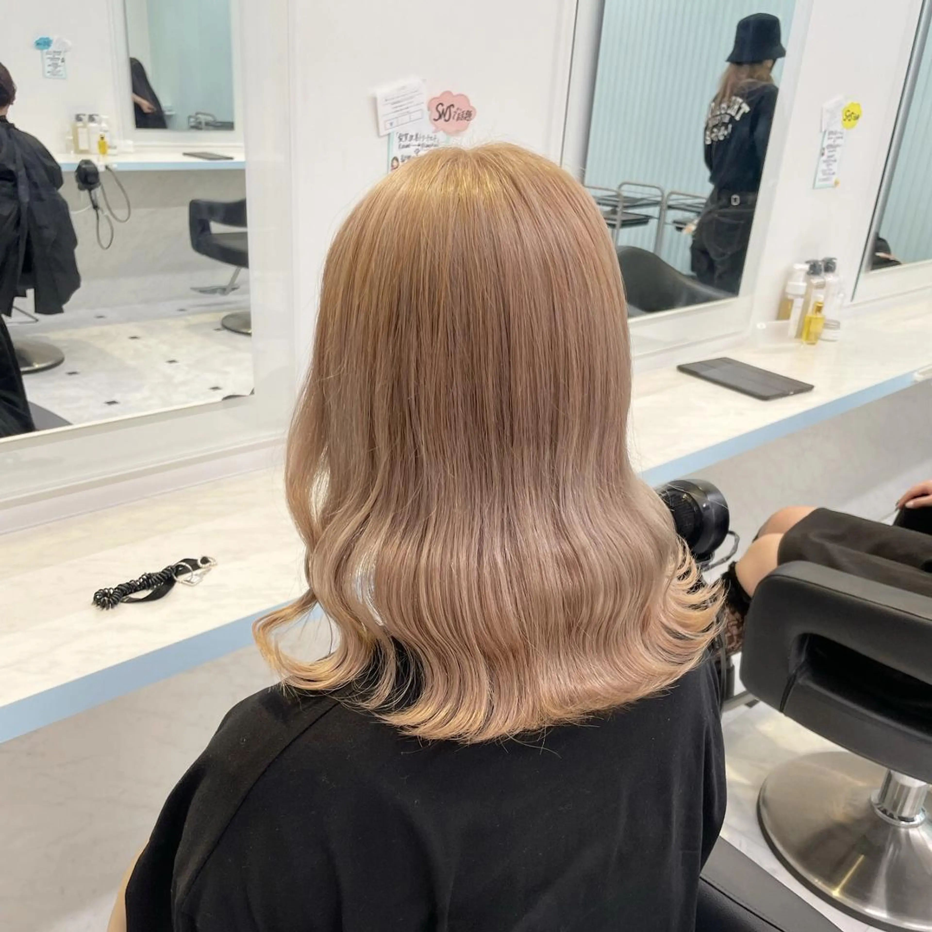 ロング カラー カット ヘアカラー トリートメント ヘッドスパ ヘアセット 🤍ベージュ×艶髪 🤍Ryuta🤍のヘアスタイル