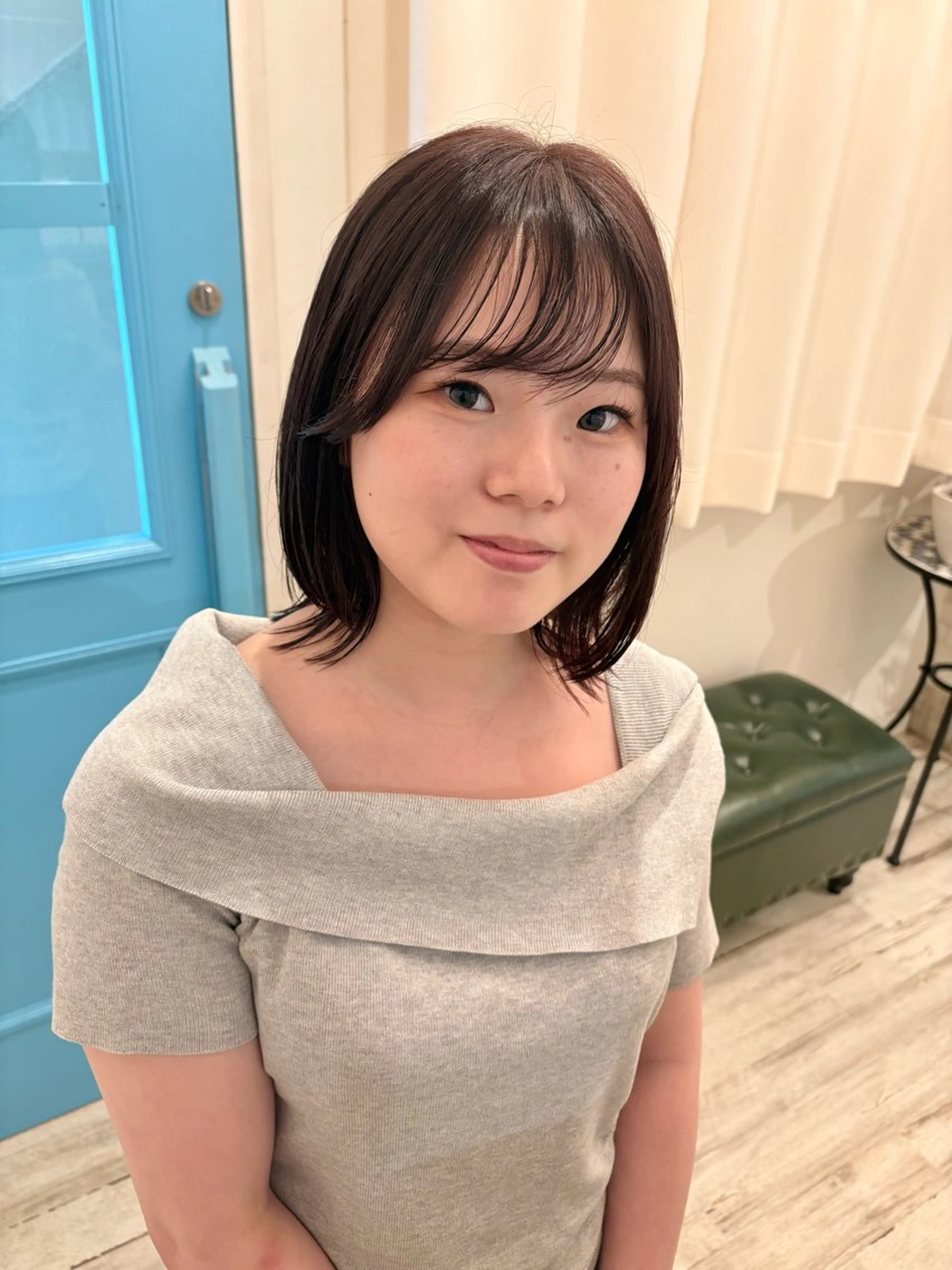 ミディアム カラー ラベンダーカラー ピンクカラー ピンクラベンダー レイヤーカット カット ヘアカラー abilita HIRARIのヘアスタイル