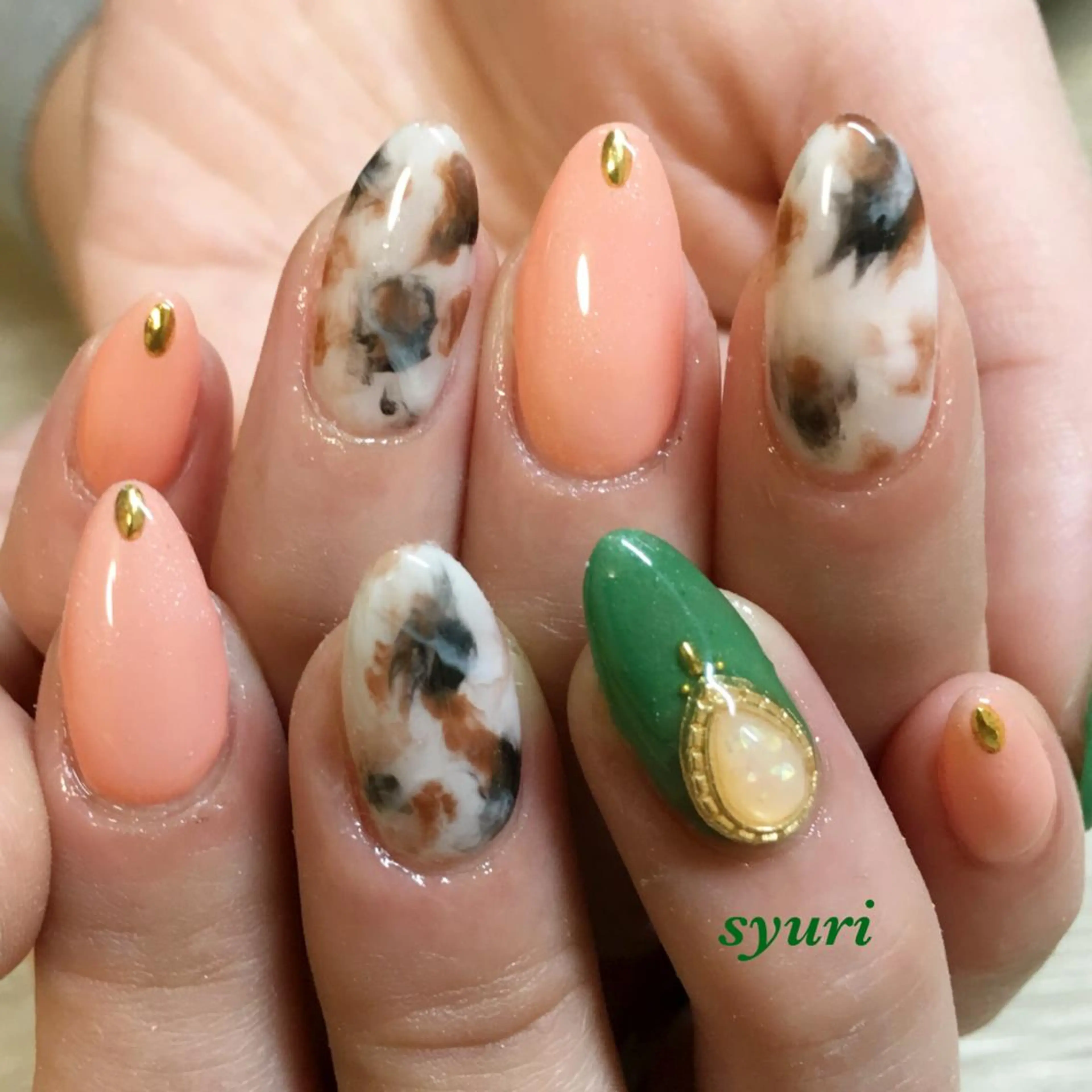 ネイル ハンドネイル syuri nailのネイルデザイン
