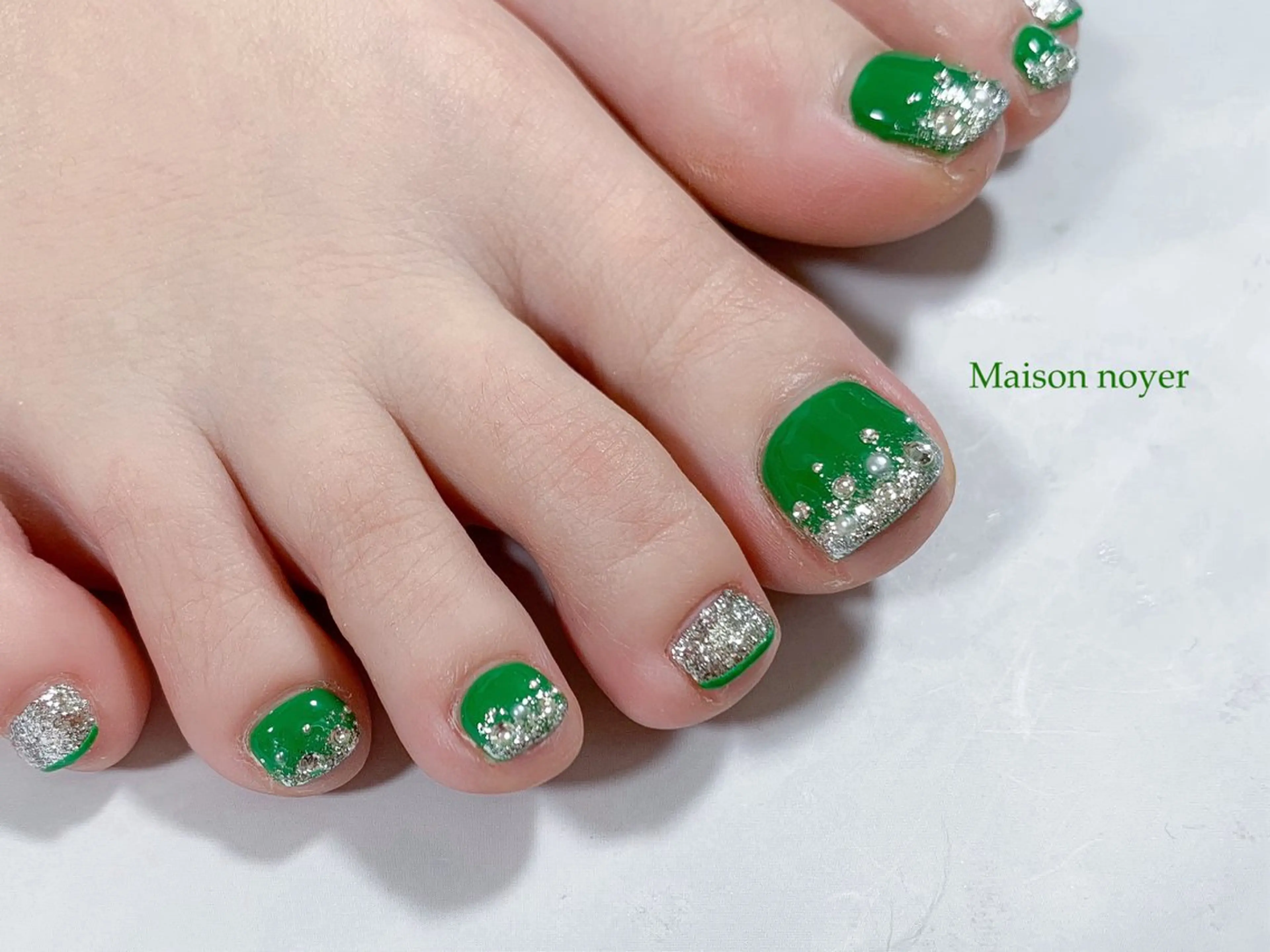 ネイル フットネイル Maison noyer所属・Maison noyerのネイルデザイン