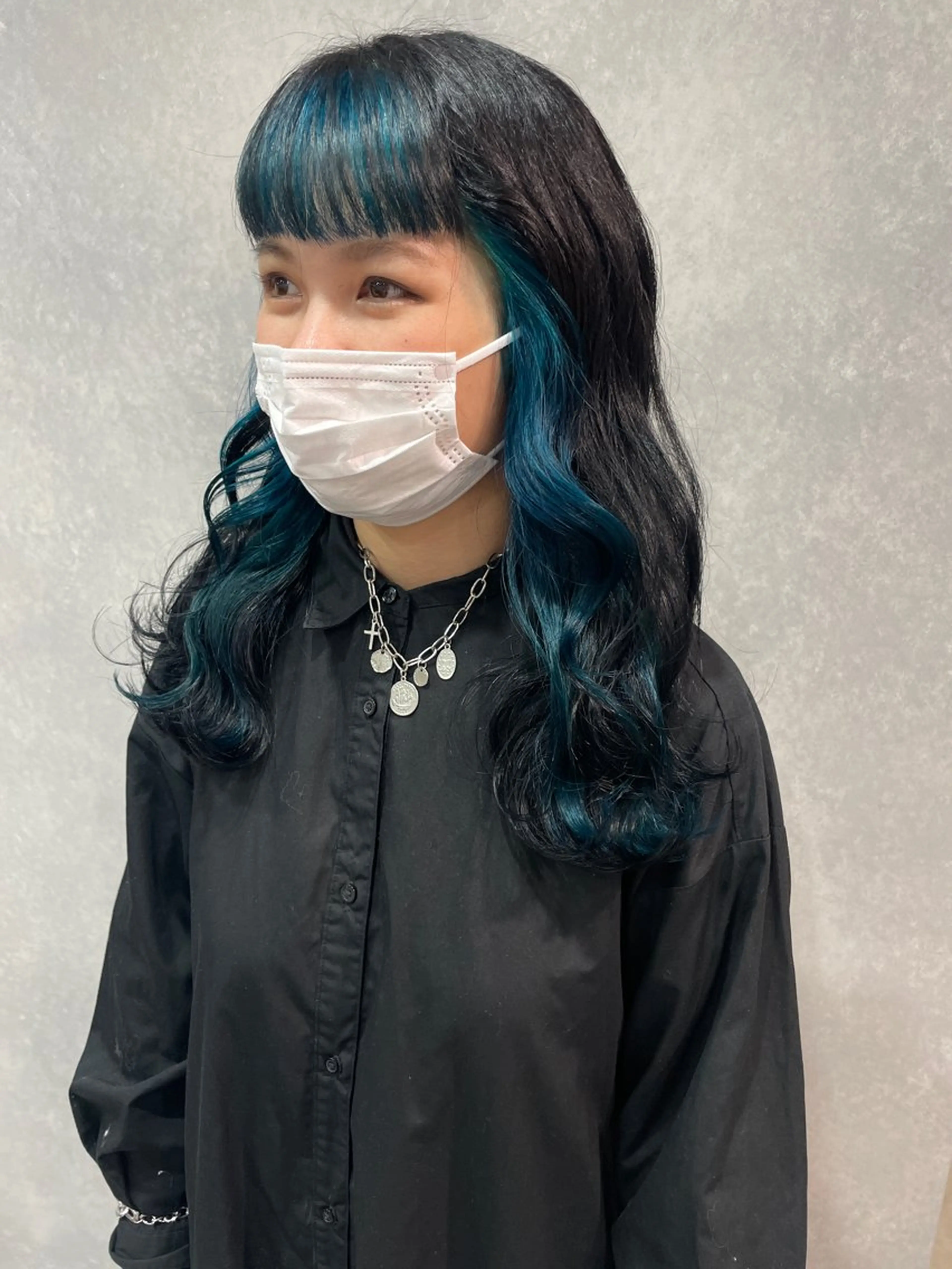 ロング カラー ブリーチ ブルーカラー カット ヘアカラー トリートメント 栄/矢場町/ Yasuyoのヘアスタイル