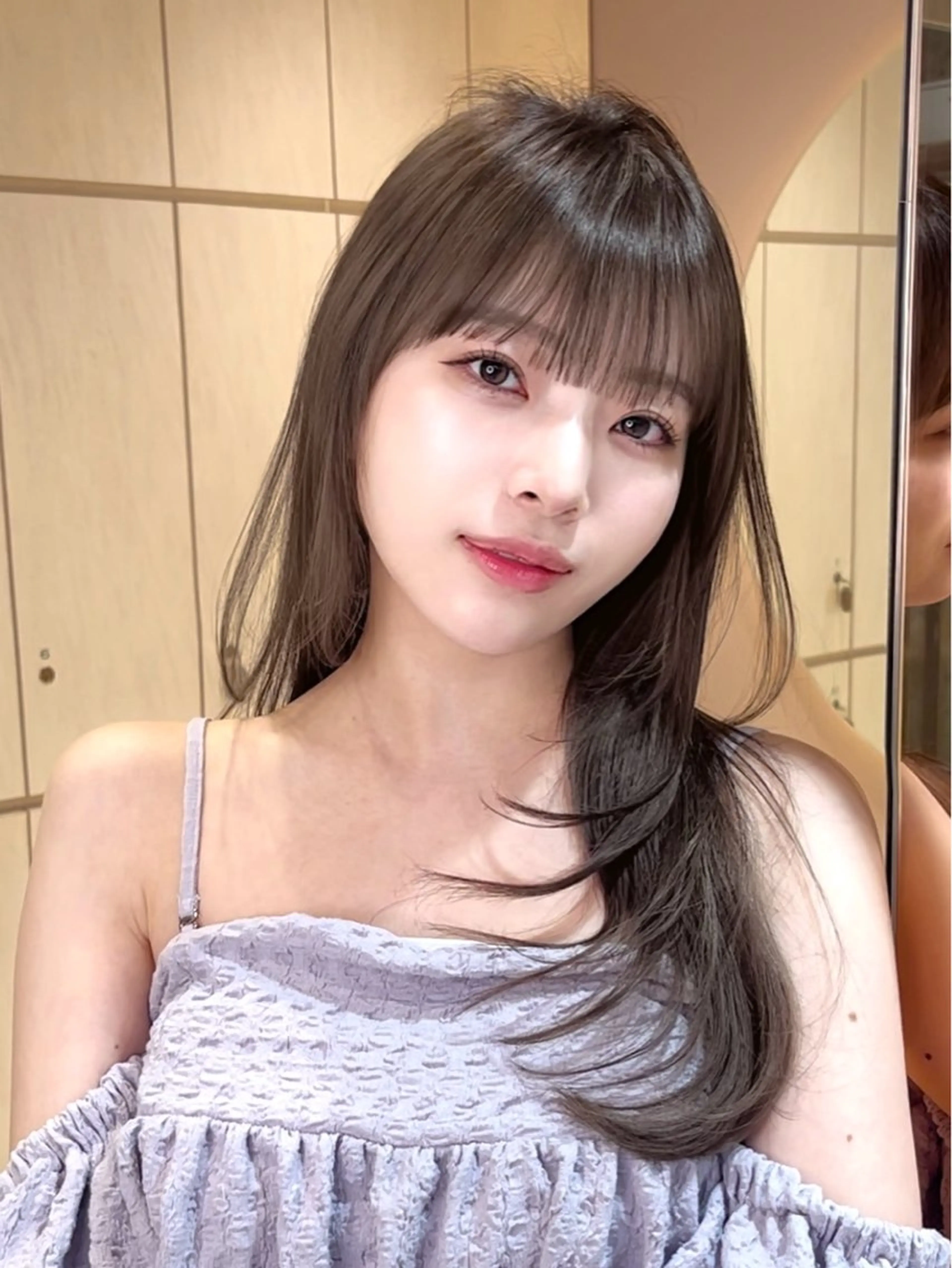 ミディアム カラー カット ヘアカラー トリートメント 髪質改善 縮毛矯正 韓国ヘア　柏崎颯刀のヘアスタイル