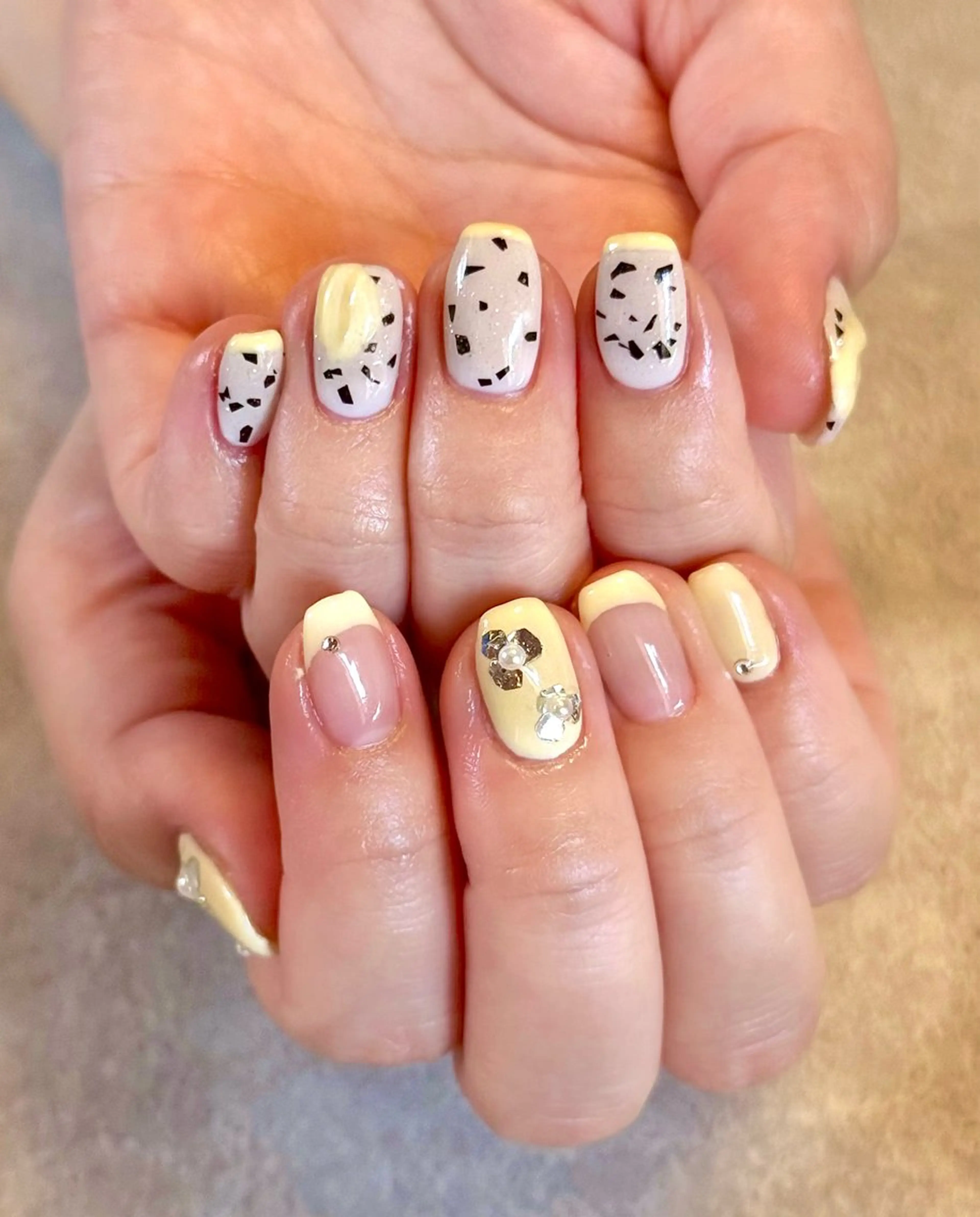 ネイル ハンドネイル CoCo NailsbyTのネイルデザイン