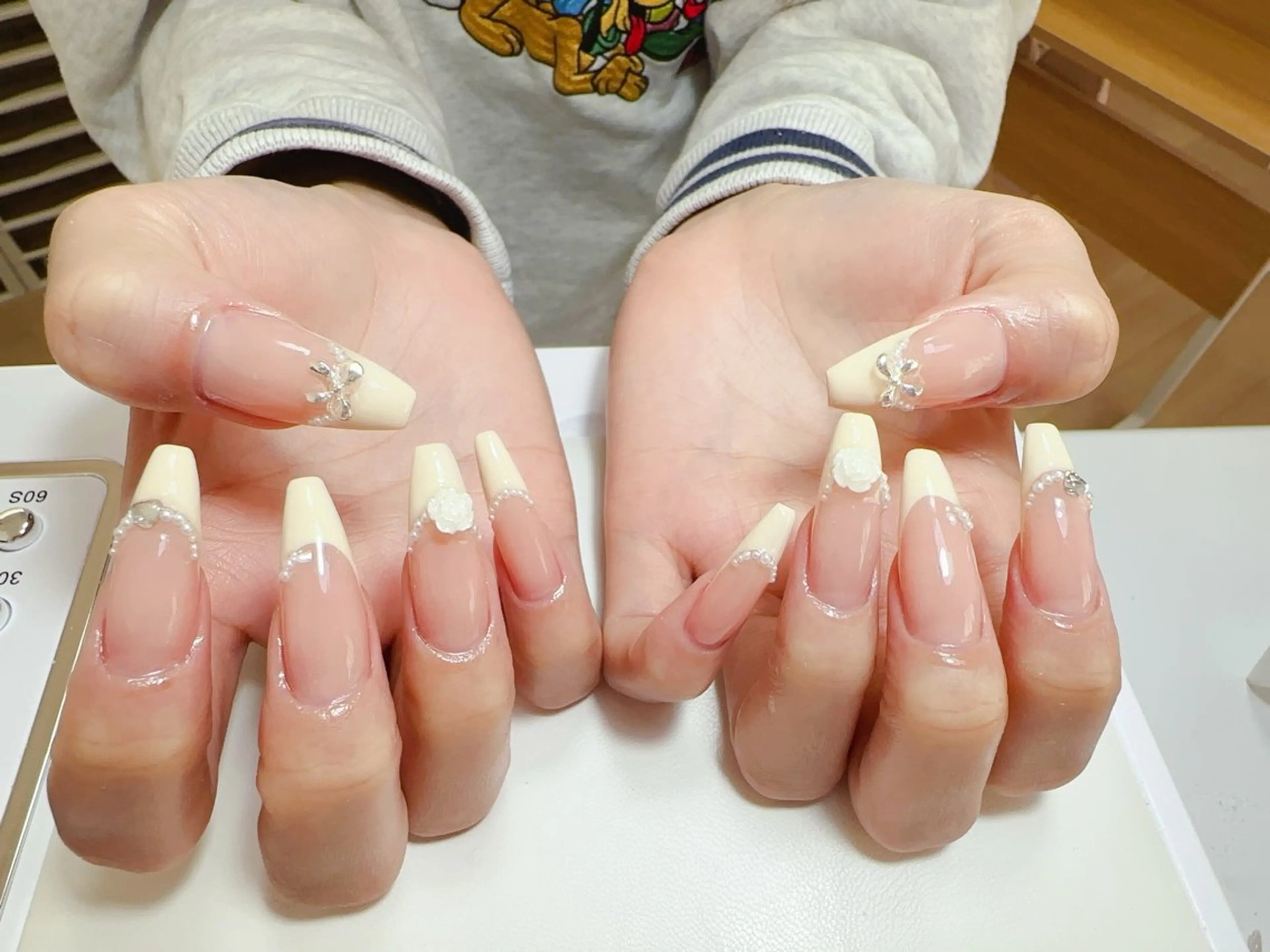 ネイル ハンドネイル NAIL CIRCLESのネイルデザイン