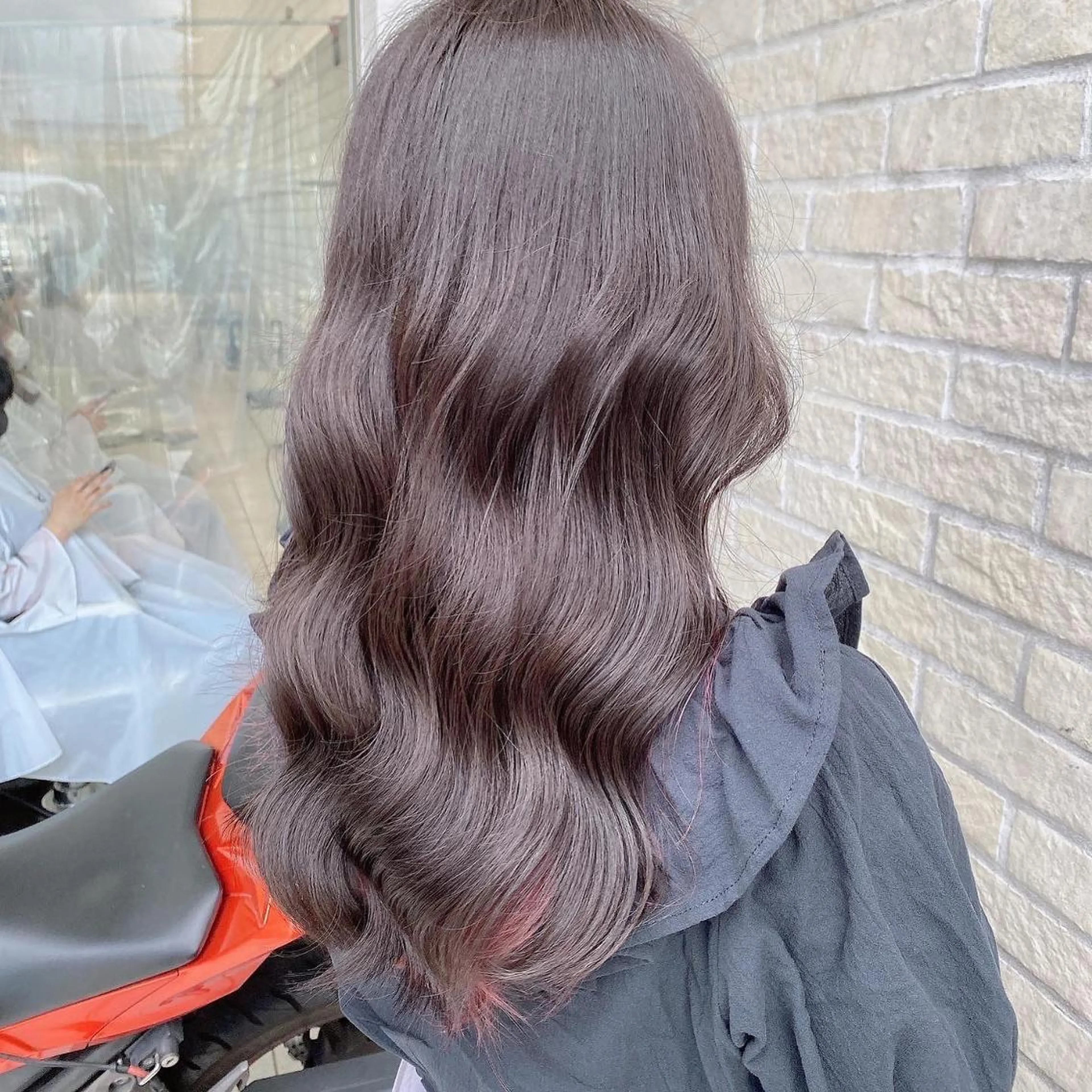 カラー ベージュカラー ブリーチ ブラウンカラー ショコラグレージュ ココアブラウン 艶髪レイヤー屋さん 大澤竜馬のヘアスタイル