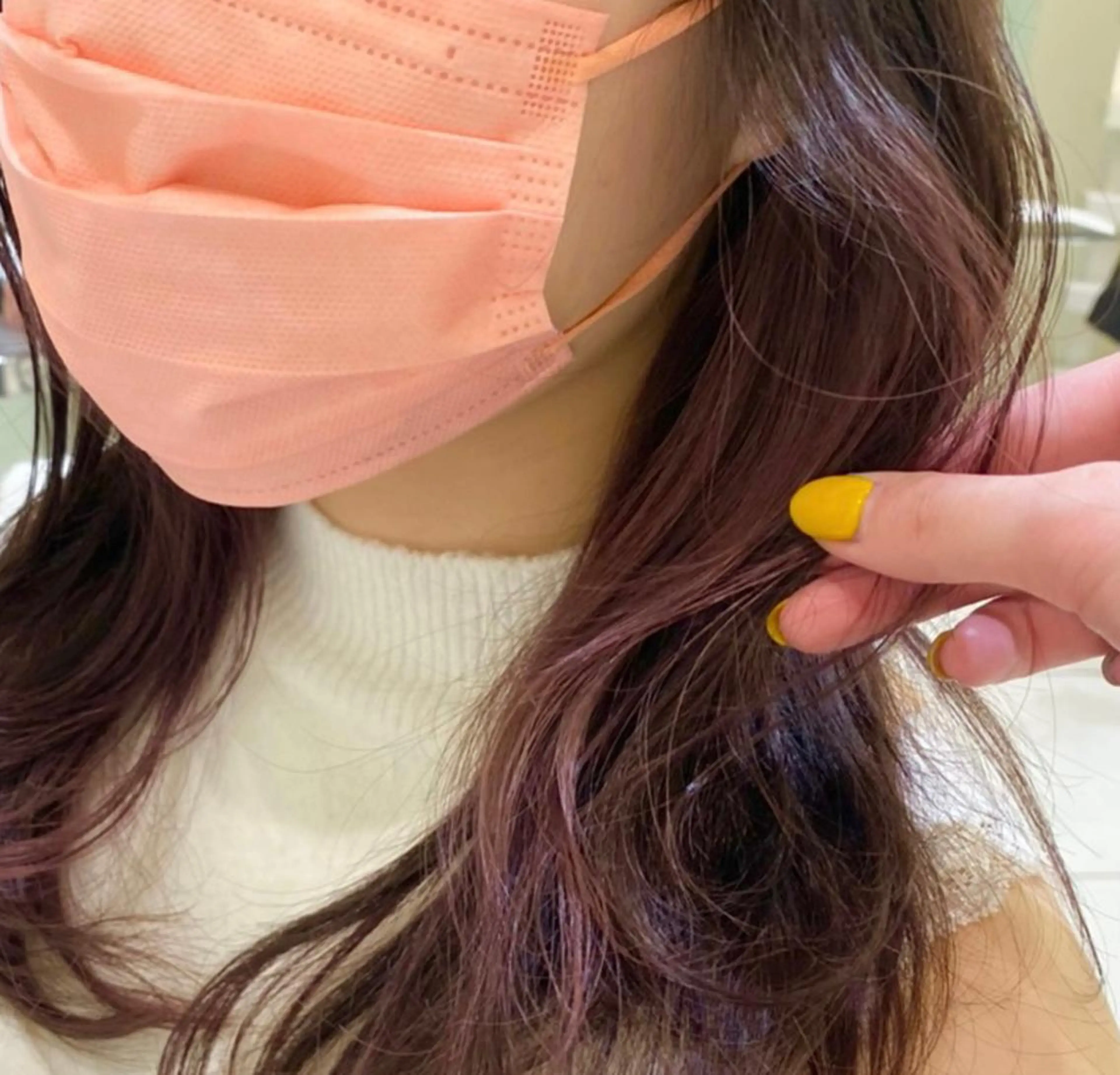 カラー ヘアカラー トリートメント 韓国レイヤー🪽 耳ツボジュエリーのヘアスタイル