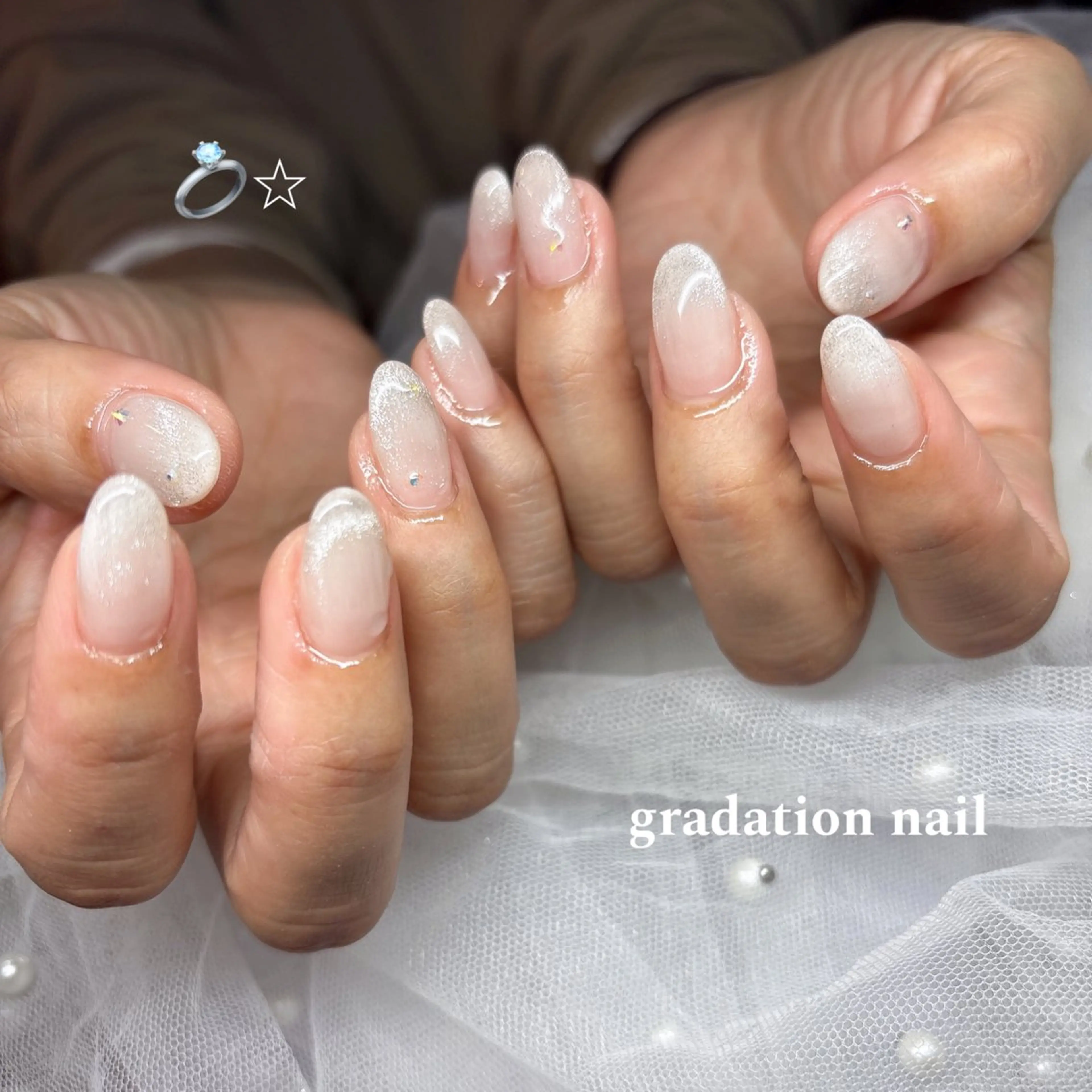 ネイル 韓国ネイル ロングネイル ピンク スカルプネイル ホワイト ハンドネイル happiness nailのネイルデザイン