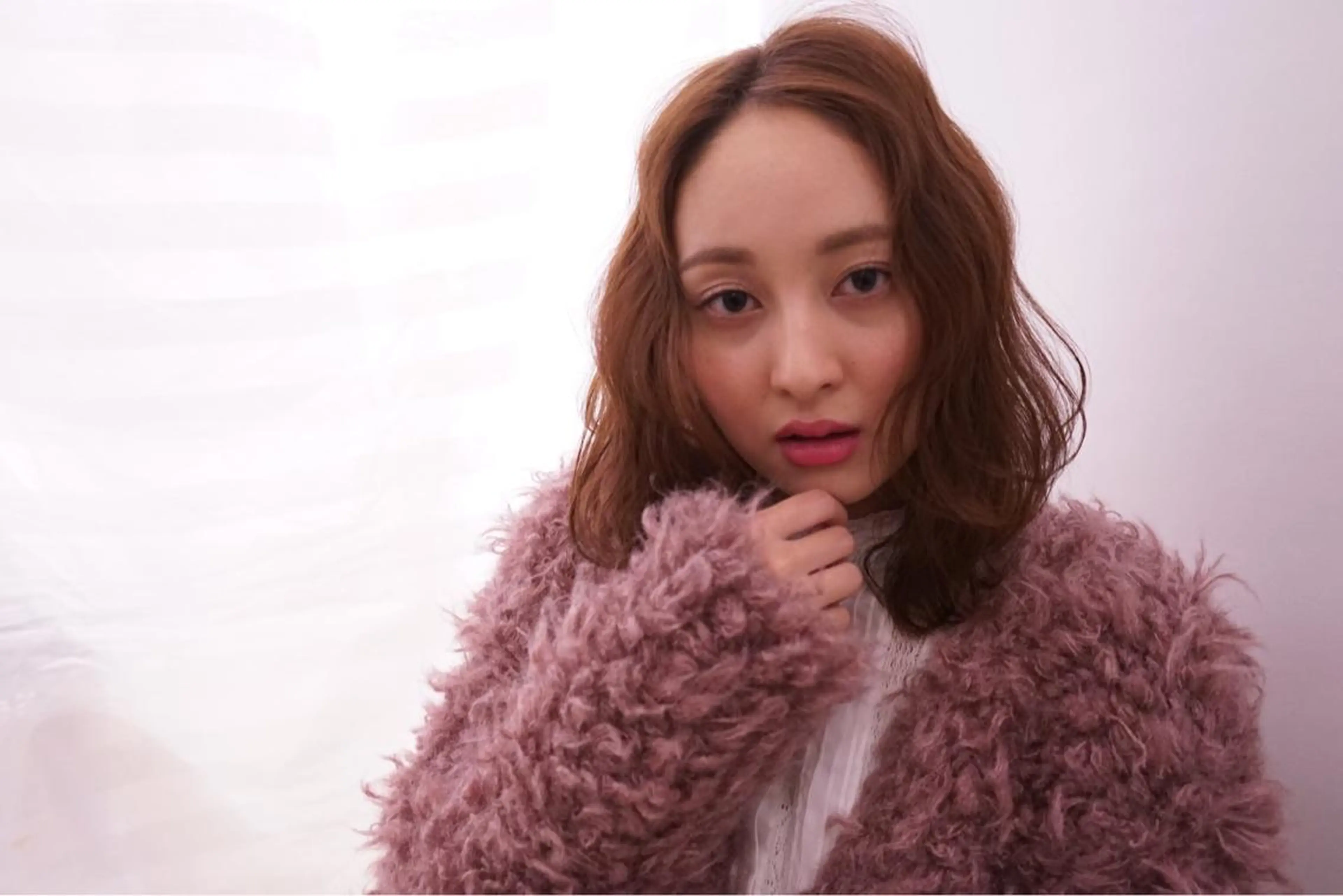 セミロング カラー パーマ ヘアアレンジ セミロングパーマ ベージュカラー ブラウンカラー ブラウンベージュ カット ヘアカラー 可愛いを作る神 ナオヒロのヘアスタイル