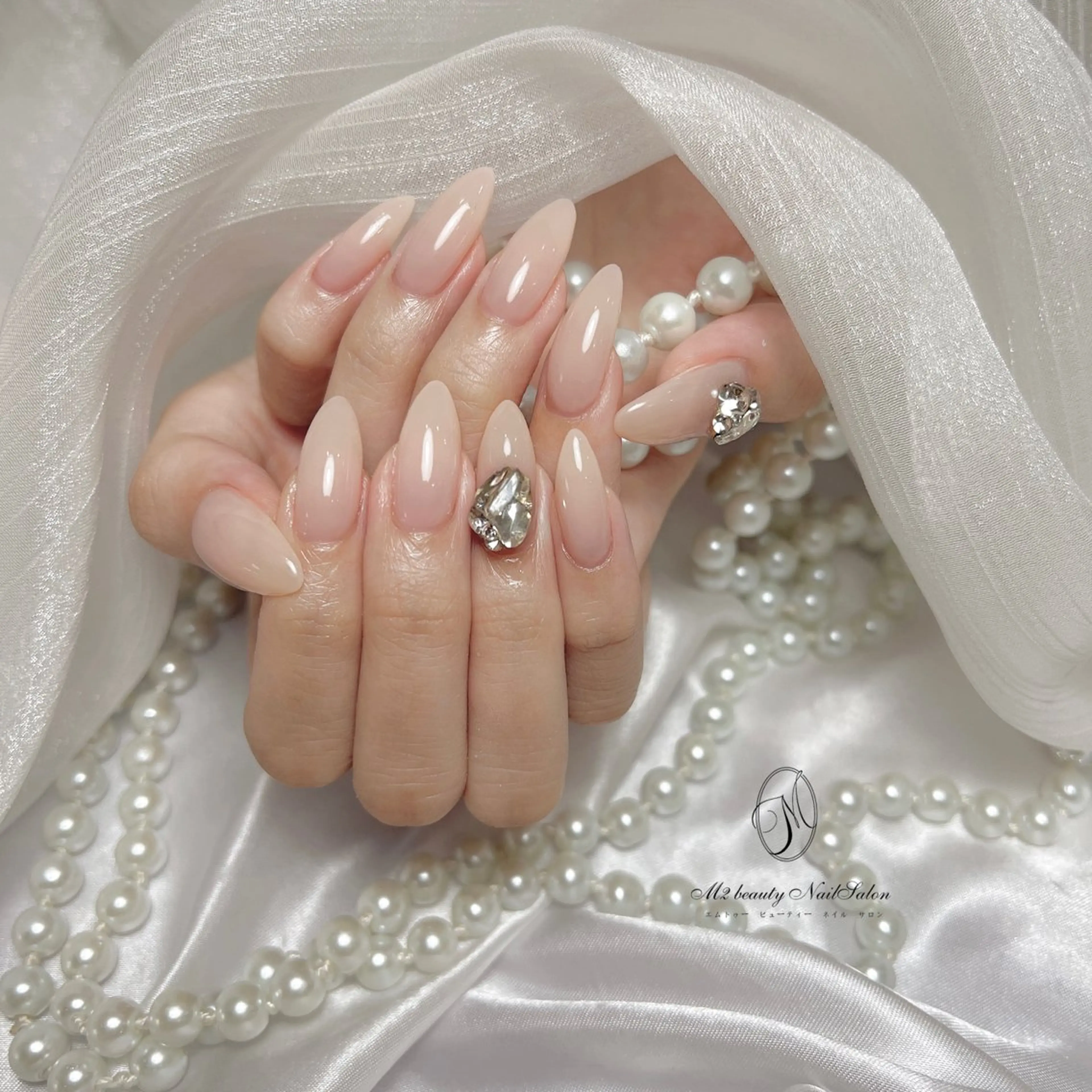 ネイル 長さ出し フットネイル フレンチネイル ガラスフレンチ グラデーション ハンドネイル M2beauty Renaのネイルデザイン