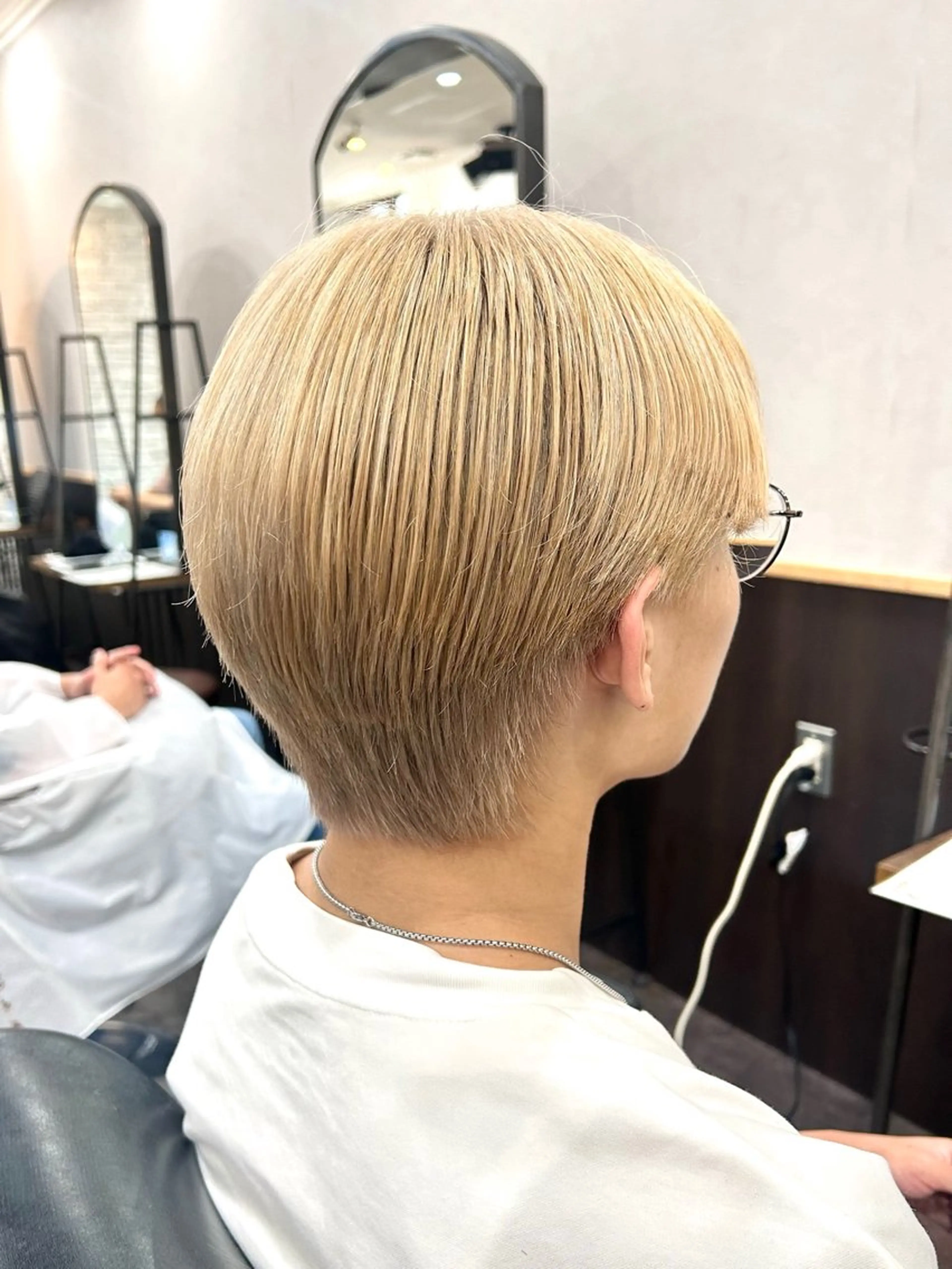ショート カラー メンズ カット ヘアカラー 🦄🩵YUNA 🩵🦄のヘアスタイル