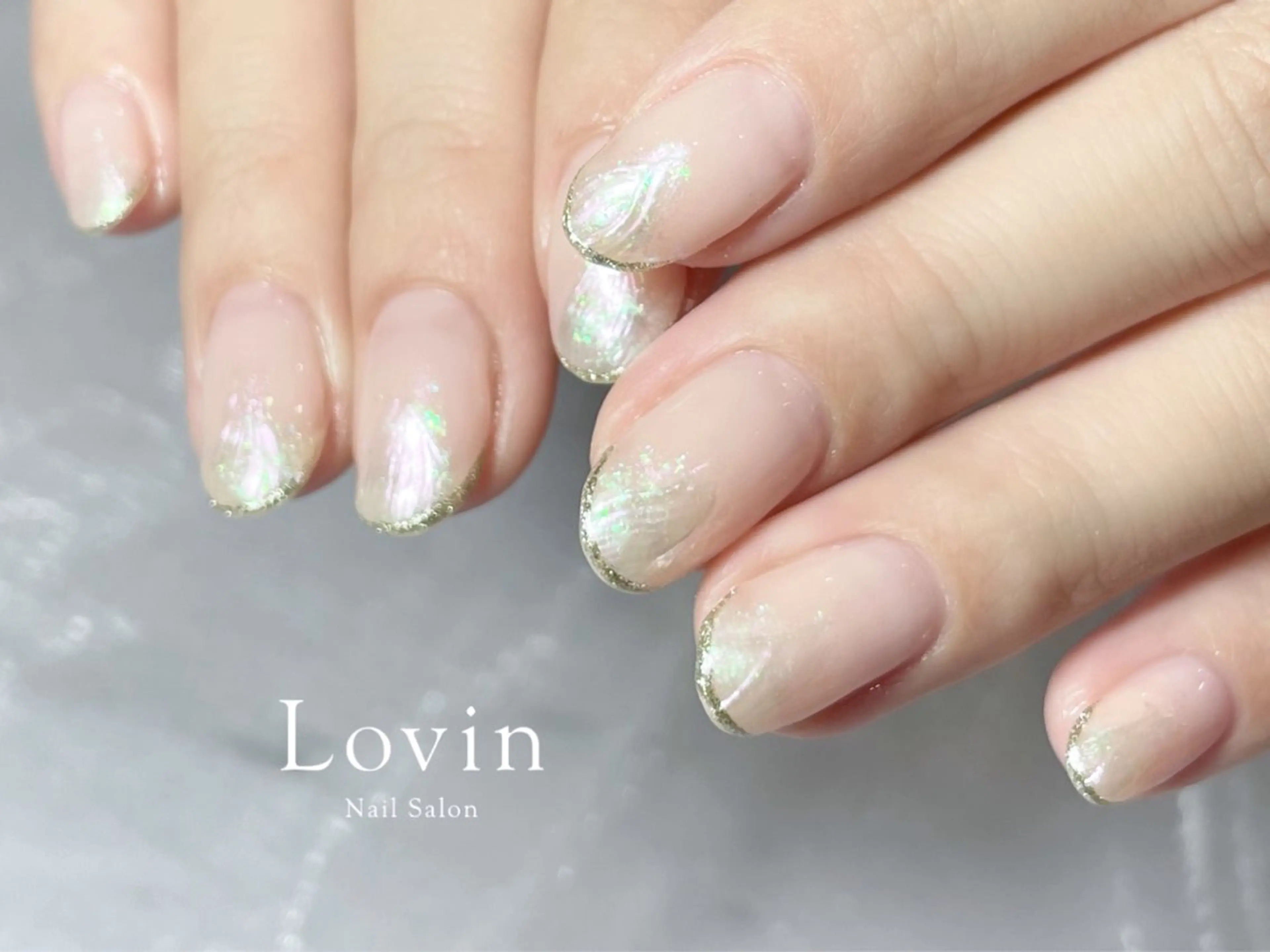 ネイル ジェルネイル キラキラネイル ニュアンスネイル オフィスネイル パラジェル パラジェルプレミアムサロン nail care &spa Lovin［ラヴィン］所属・Azegami Minaのネイルデザイン