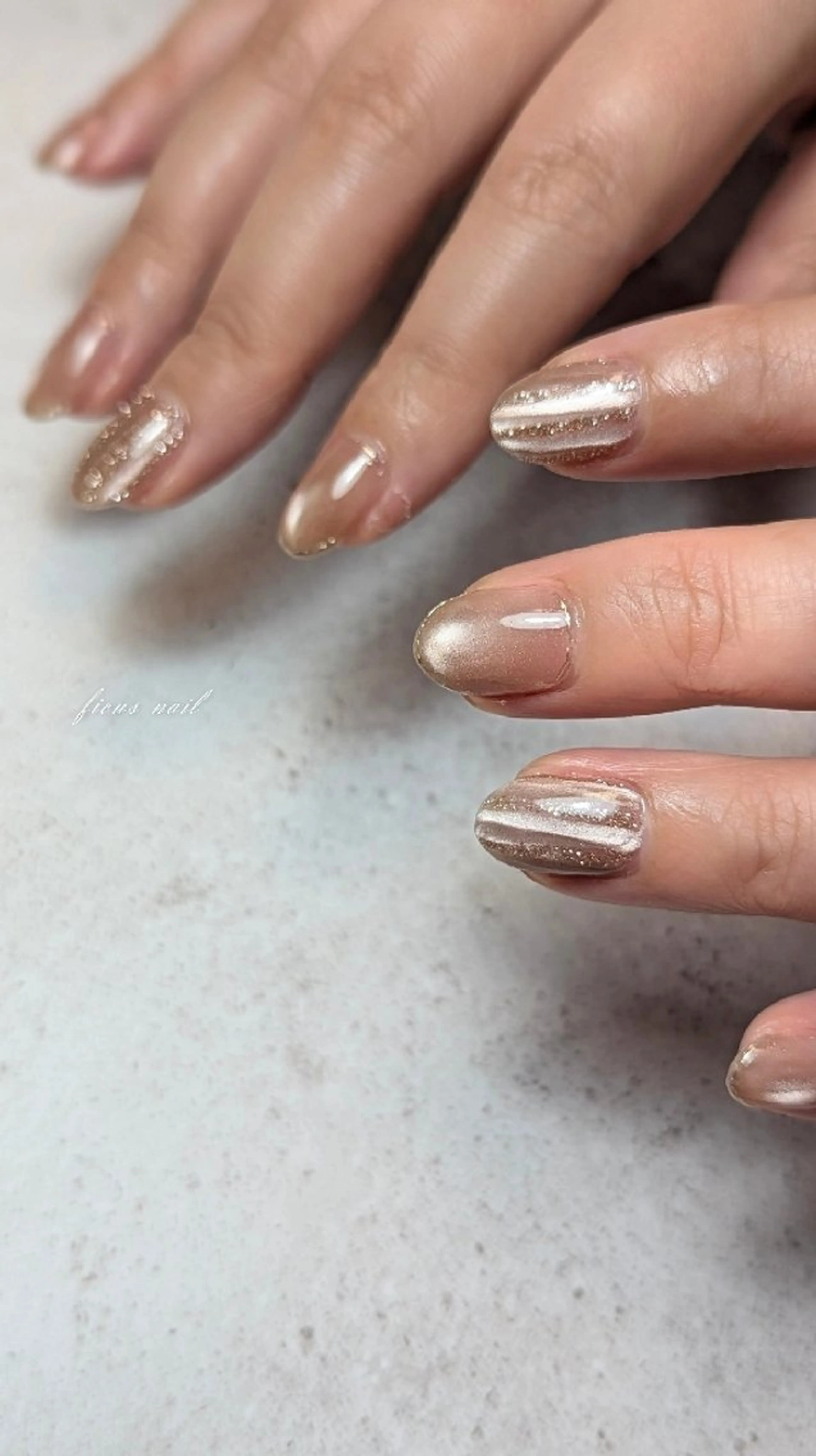 ネイル マグネットネイル オフィスネイル ピンク ピンクベージュ ショートネイル ハンドネイル ficus nailのネイルデザイン