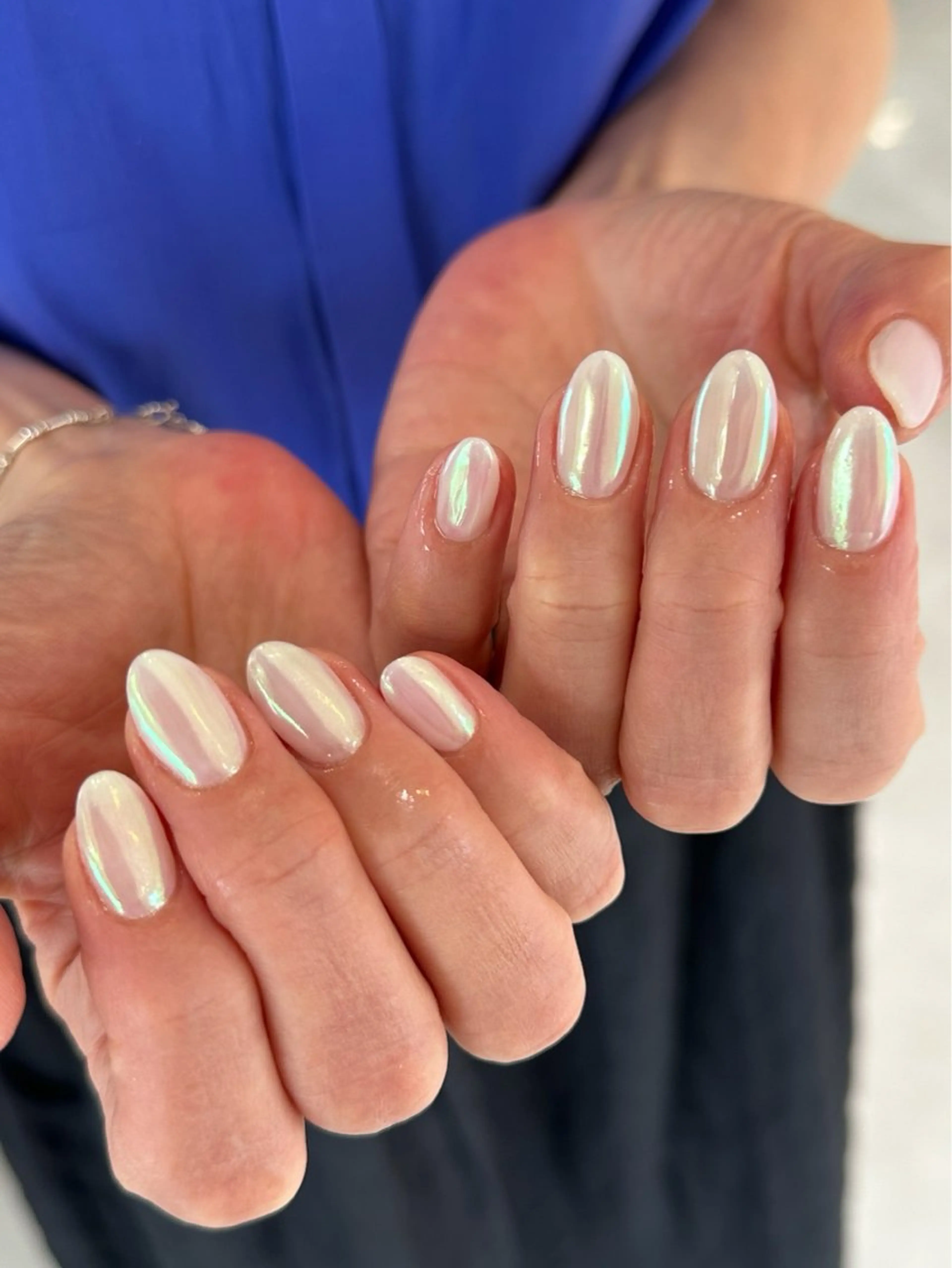 カラー ファーストクラス所属・ファーストクラス mikuのネイルデザイン