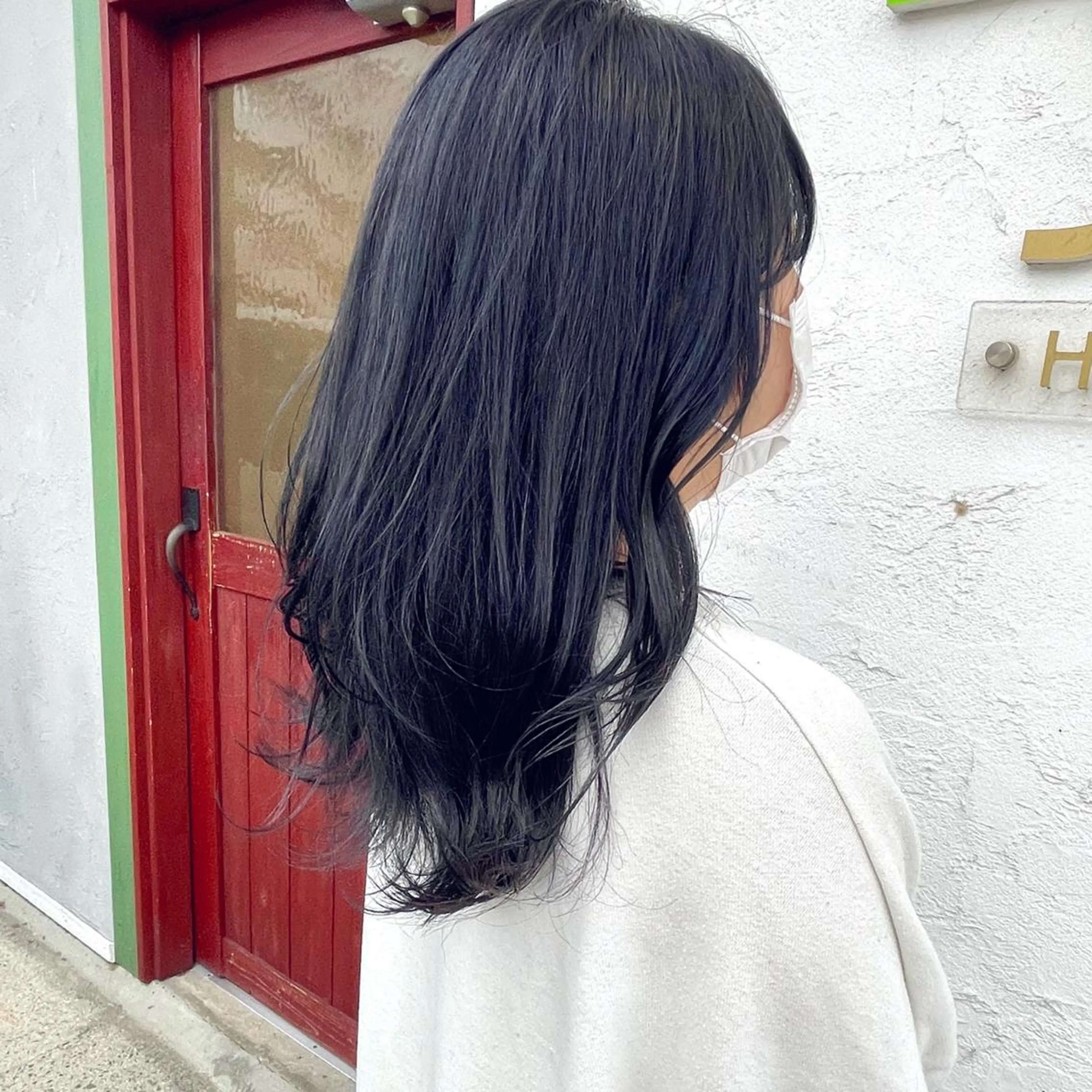 ミディアム カラー ヘアアレンジ 黒髪 ブリーチ ネイビーカラー カット ヘアカラー トリートメント 北九州美容室 🕊️わかな✂︎のヘアスタイル