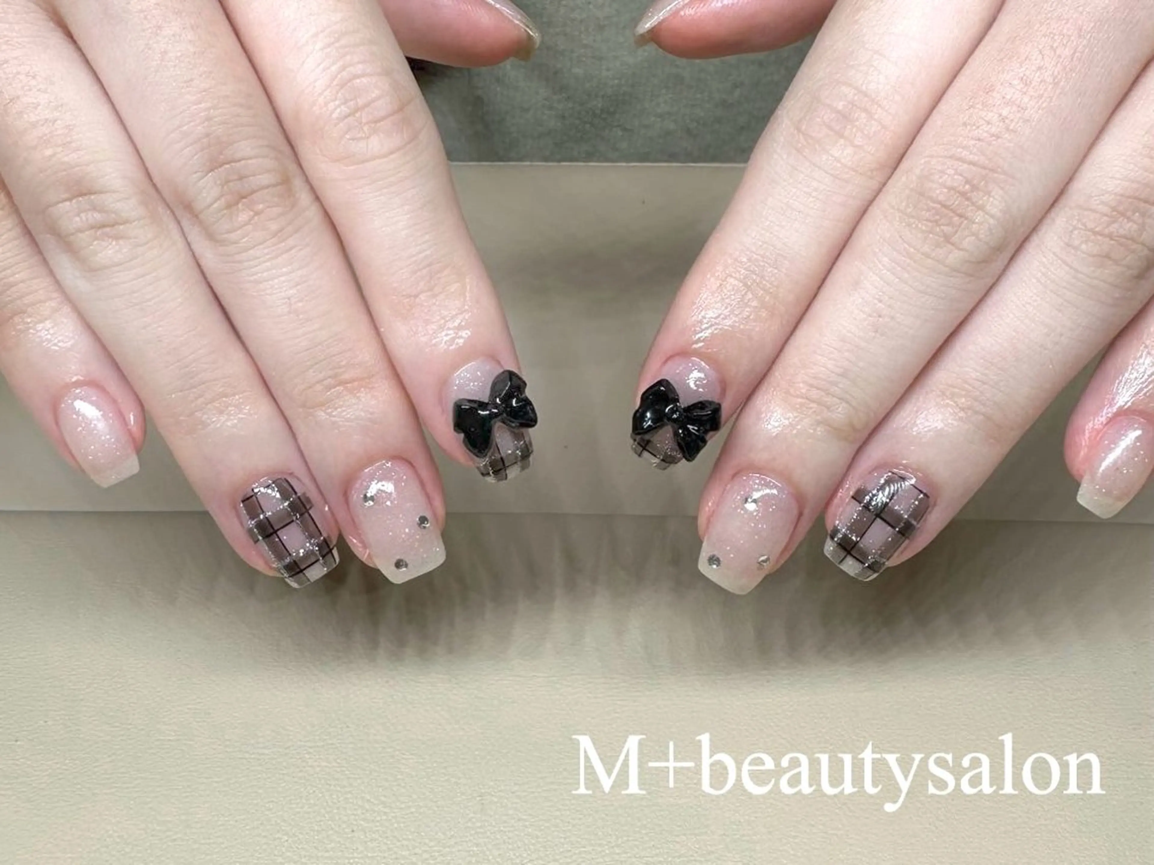 ネイル M+  Beauty Salonのネイルデザイン